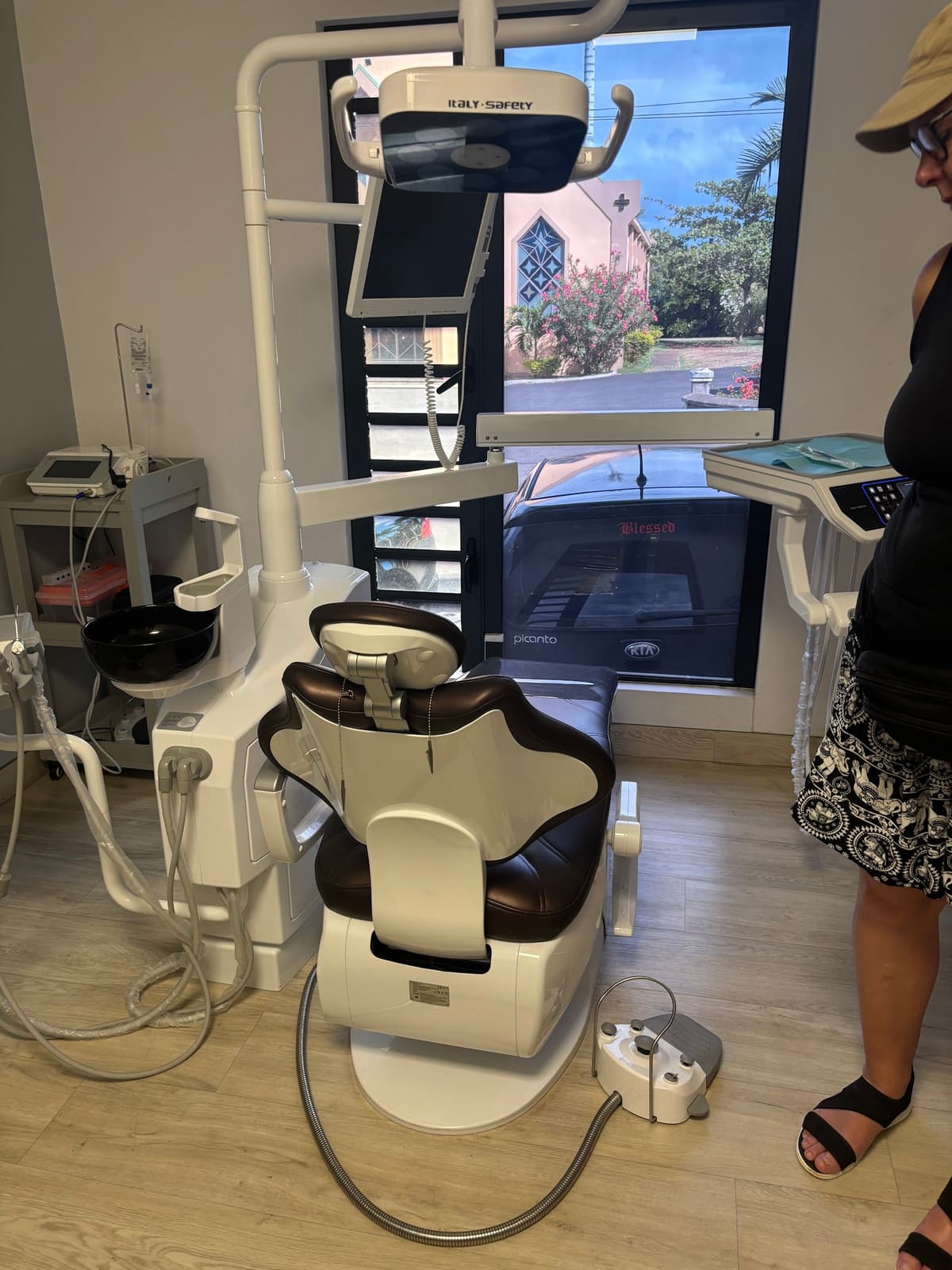 G&R Dental