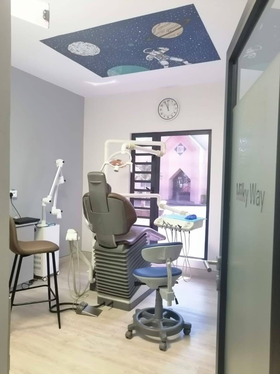 G&R Dental