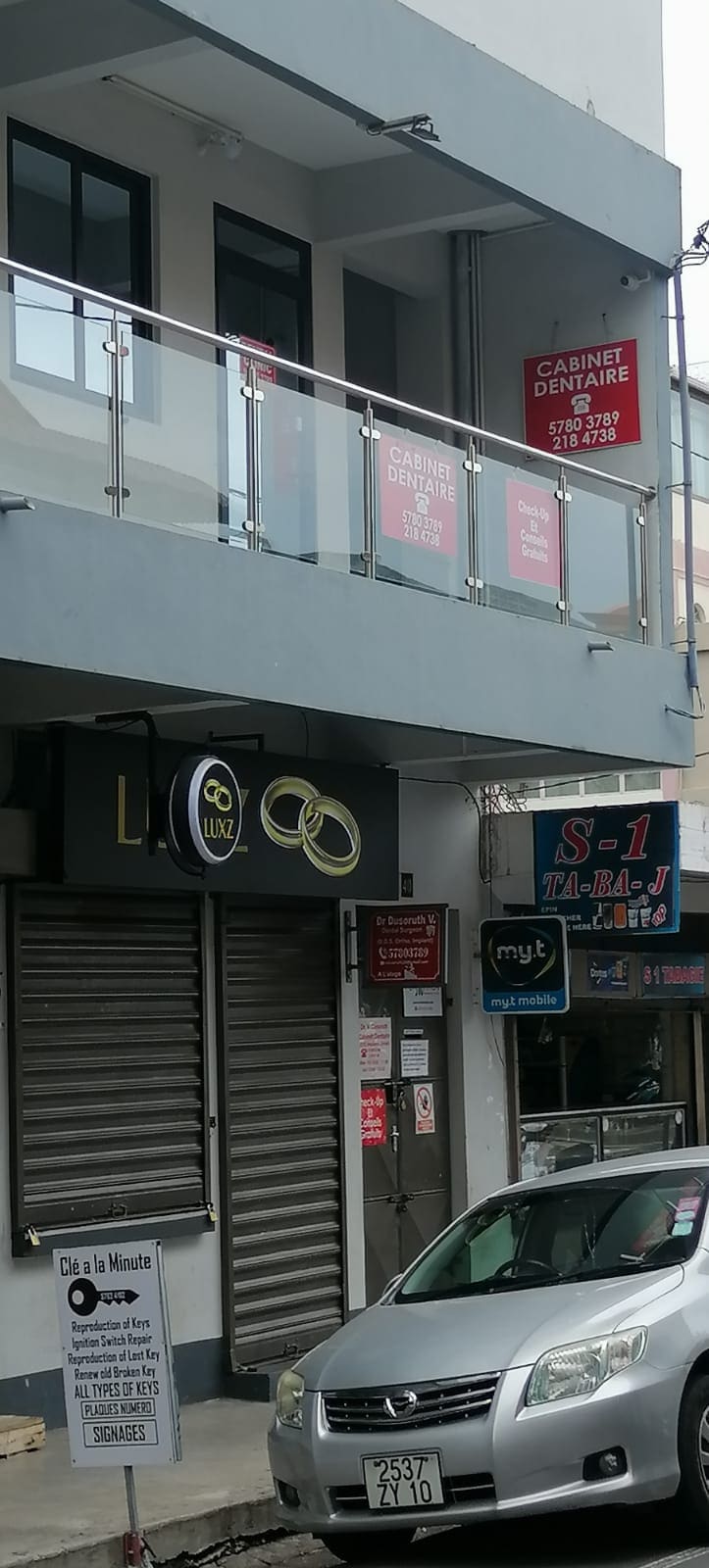 Dr. V.Dusoruth Dental clinic