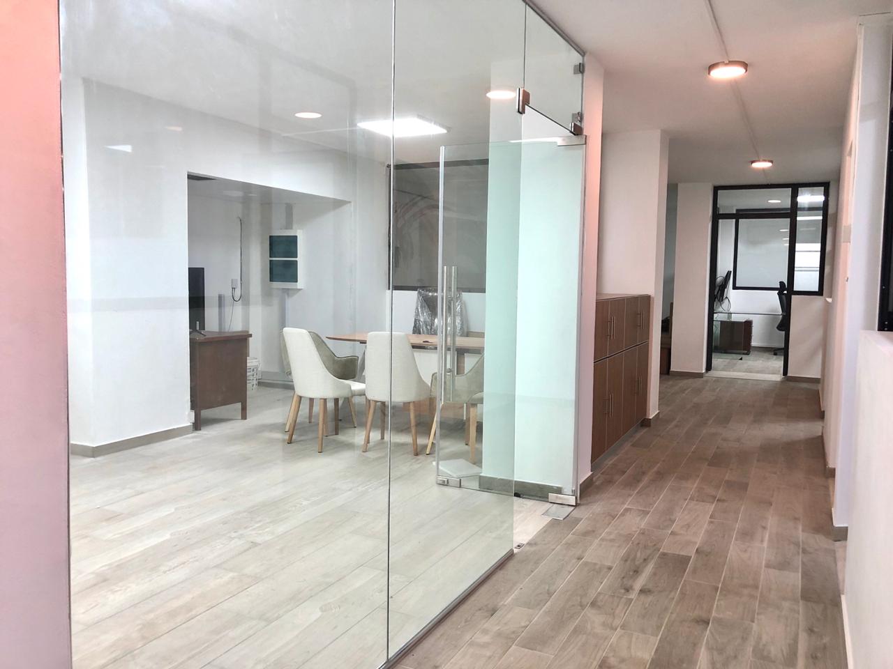 St Jean Dental Care - centre for digital dentistry and advanced dental implants - open 7 days.