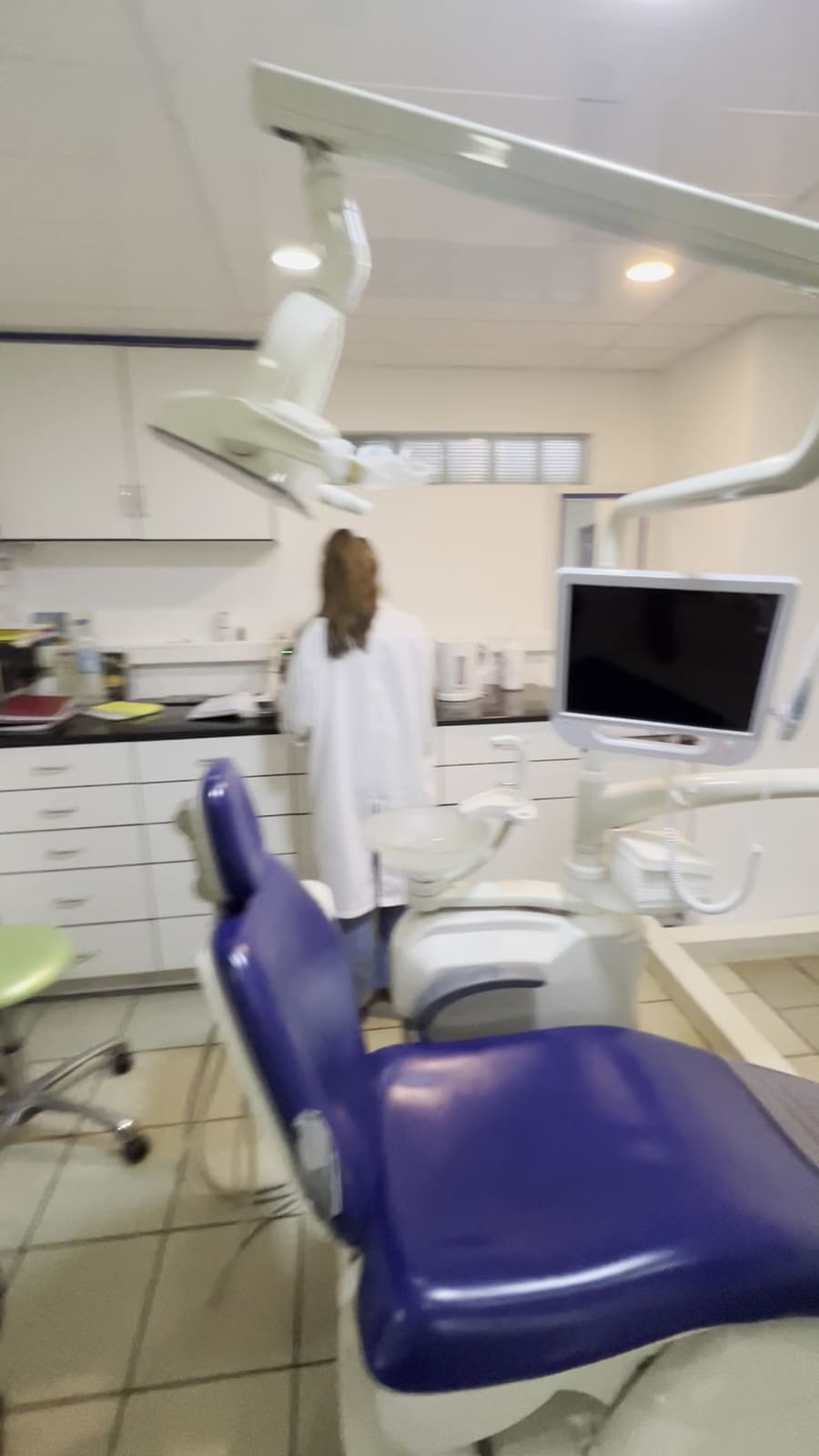 PERFECT SMILE DENTAL CLINIC — Dentists