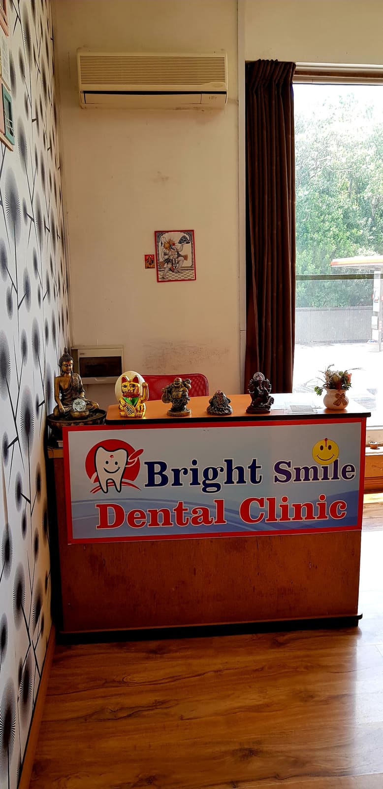 Bright Smile Dental