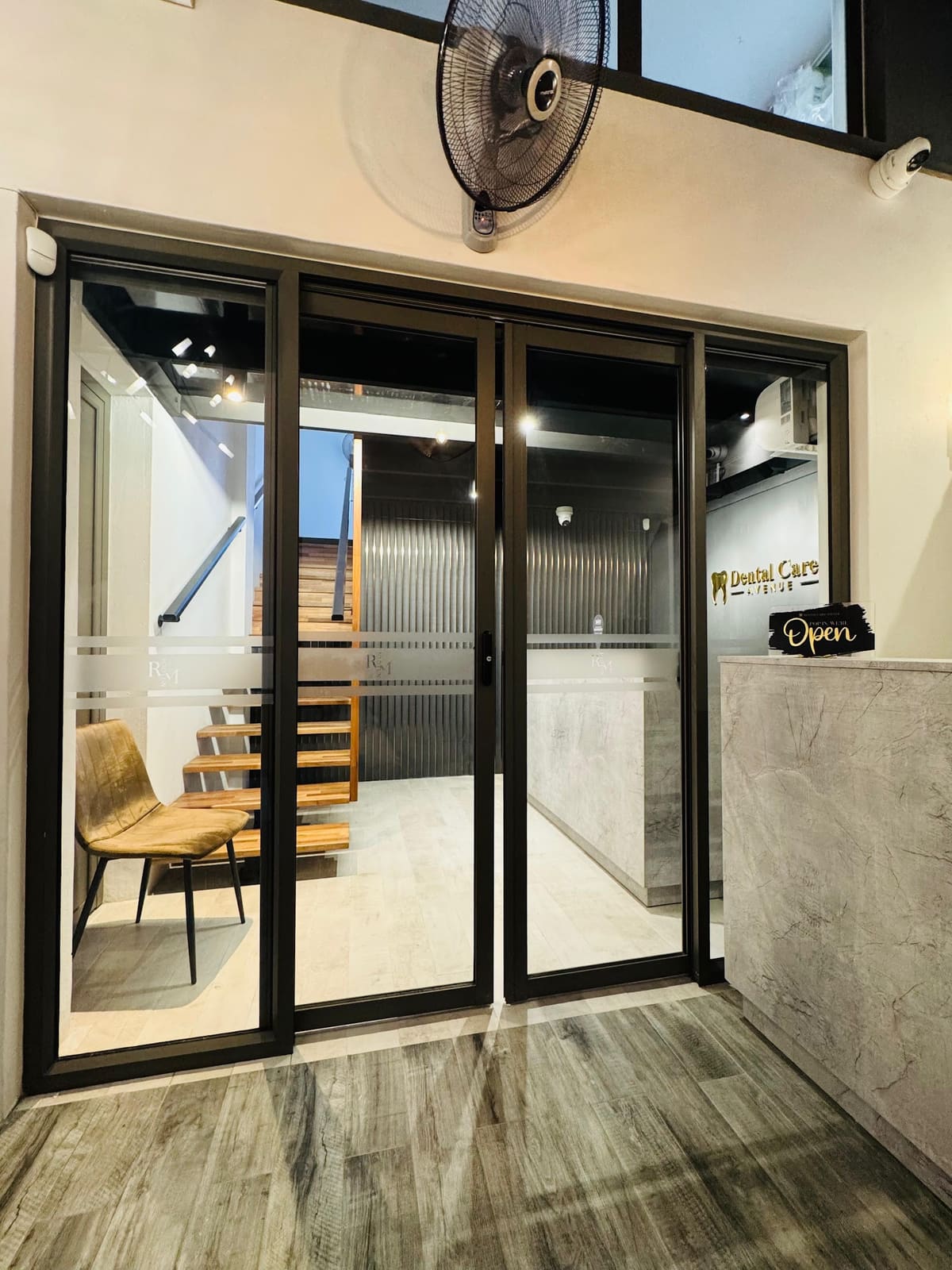 Dental Care Avenue — Dentists