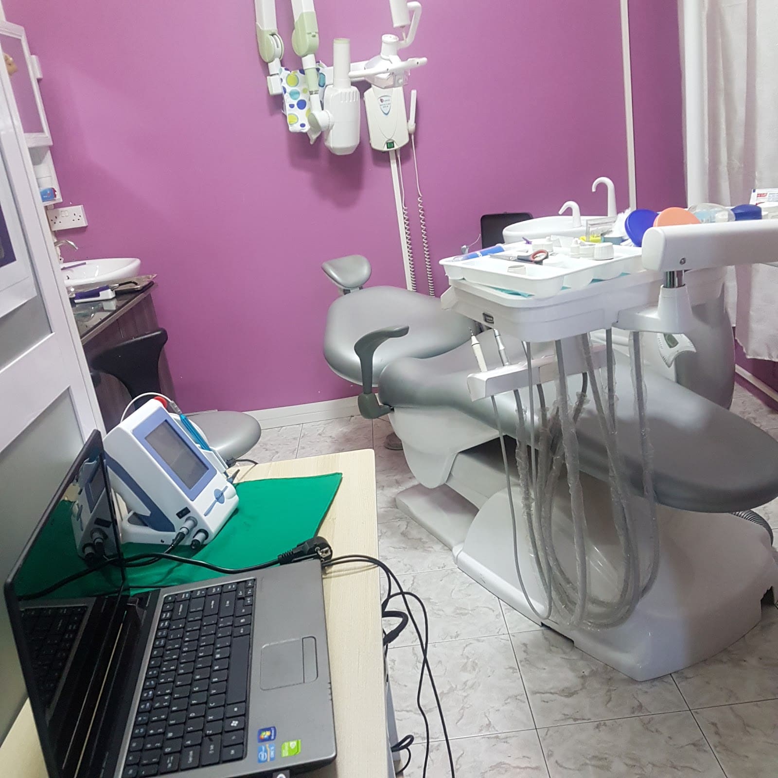 Dr Chandi Dental Clinic — Dentists