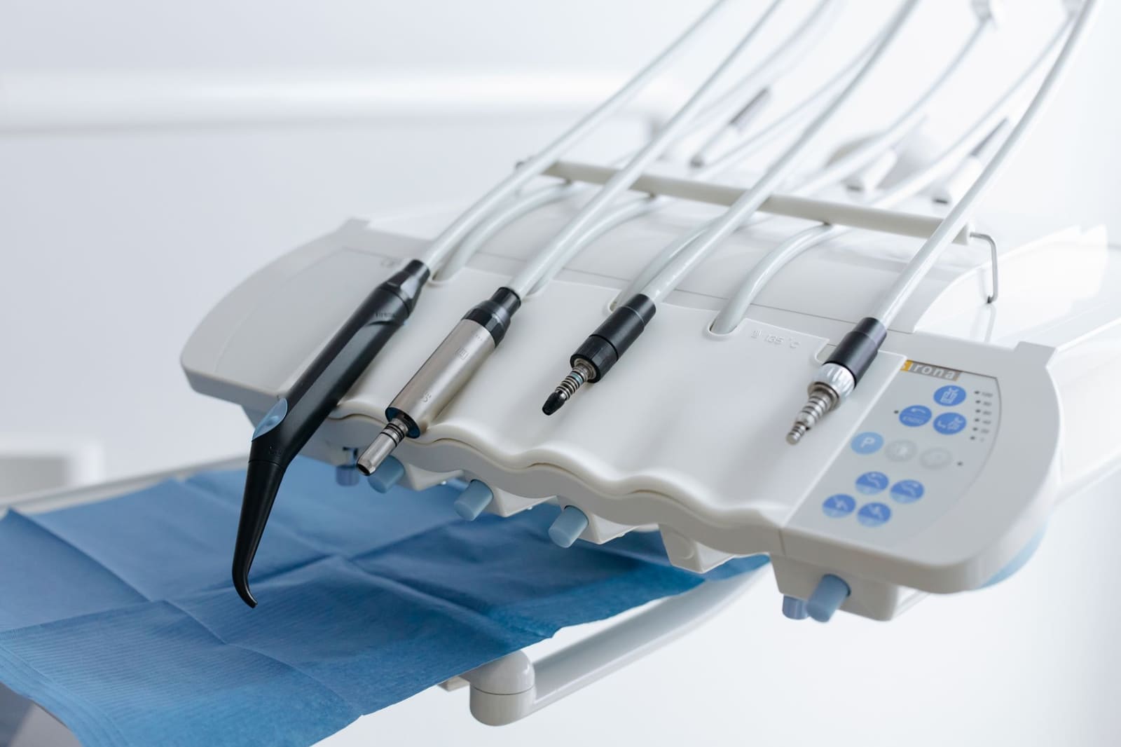 JMR | Clinique Dentaire. (Dr. Jaumeer)