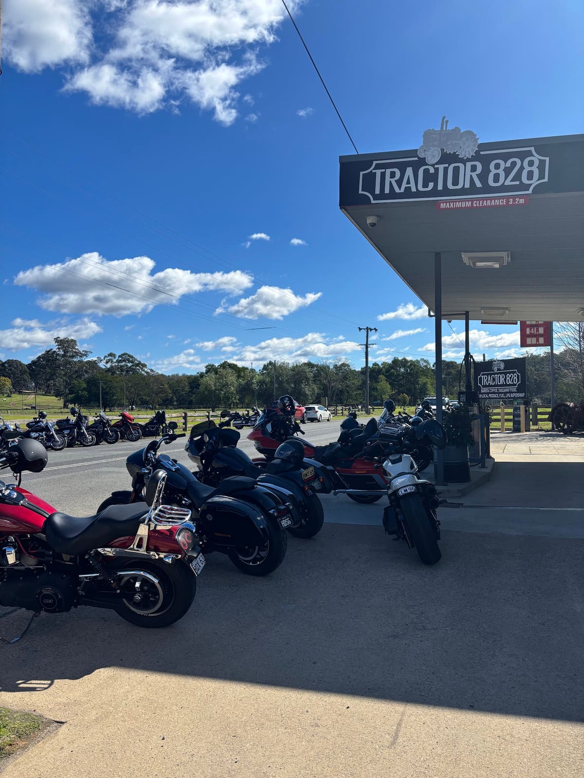 Tractor 828 — Motorcycle Mechanics