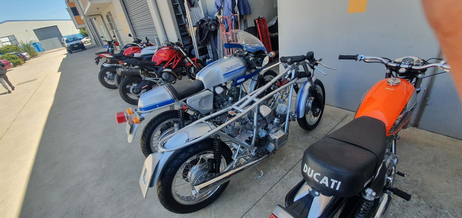 D Moto Motorcyle Engineering