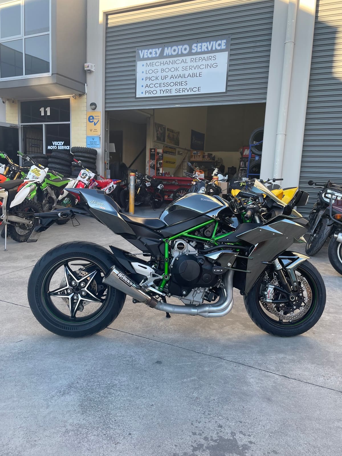 Vecey Moto Service