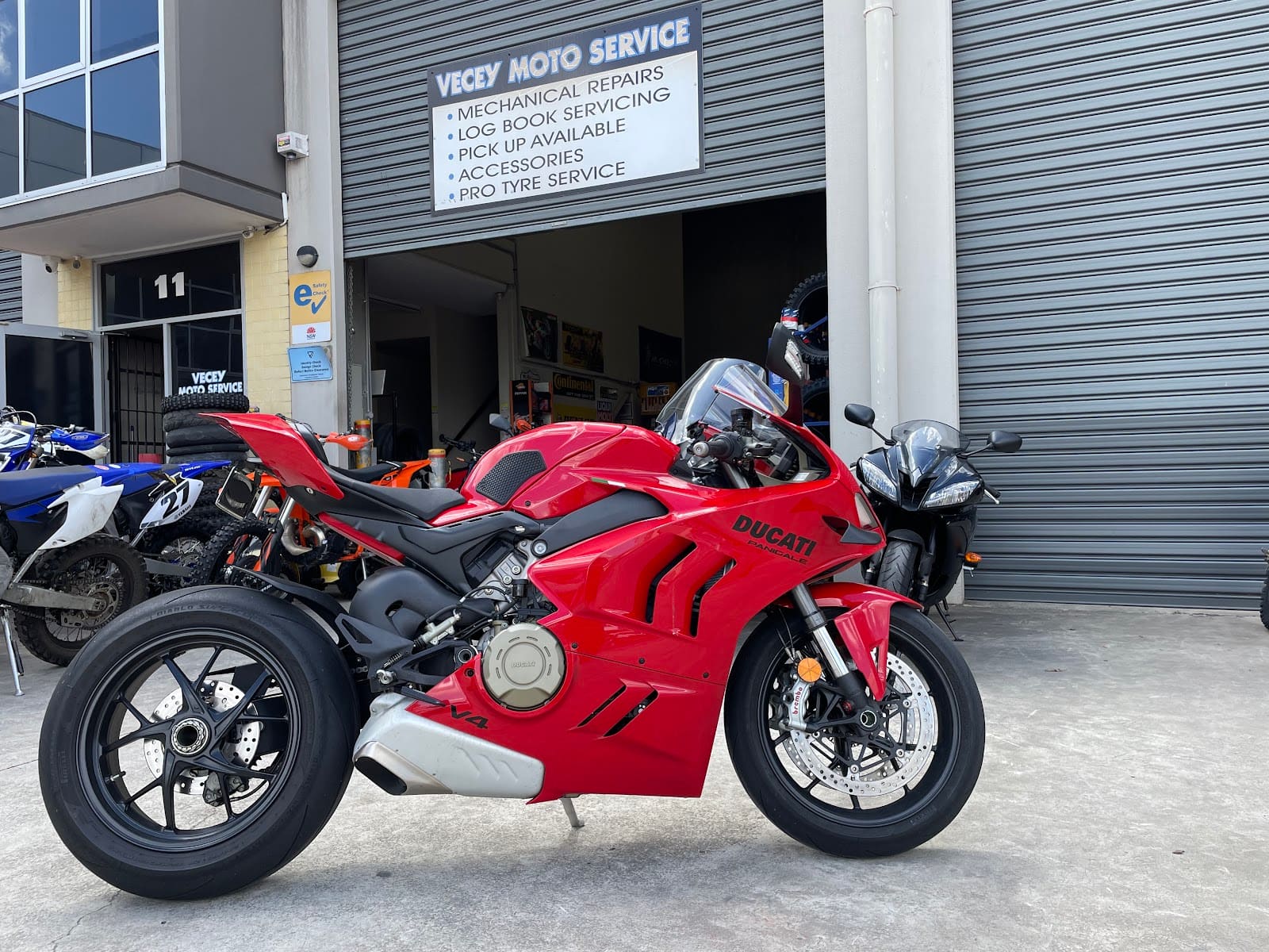 Vecey Moto Service