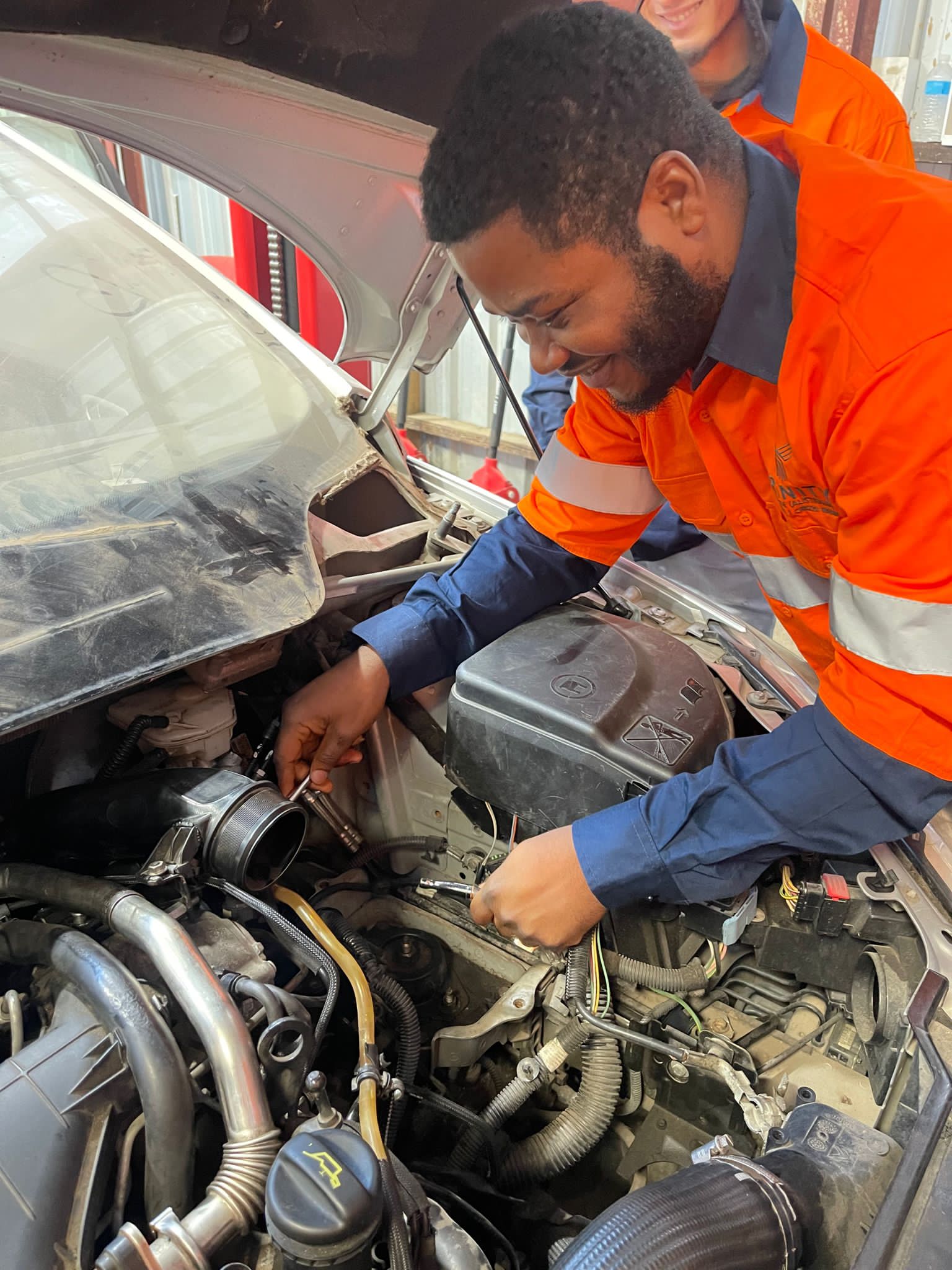 crown workshop & tyre services