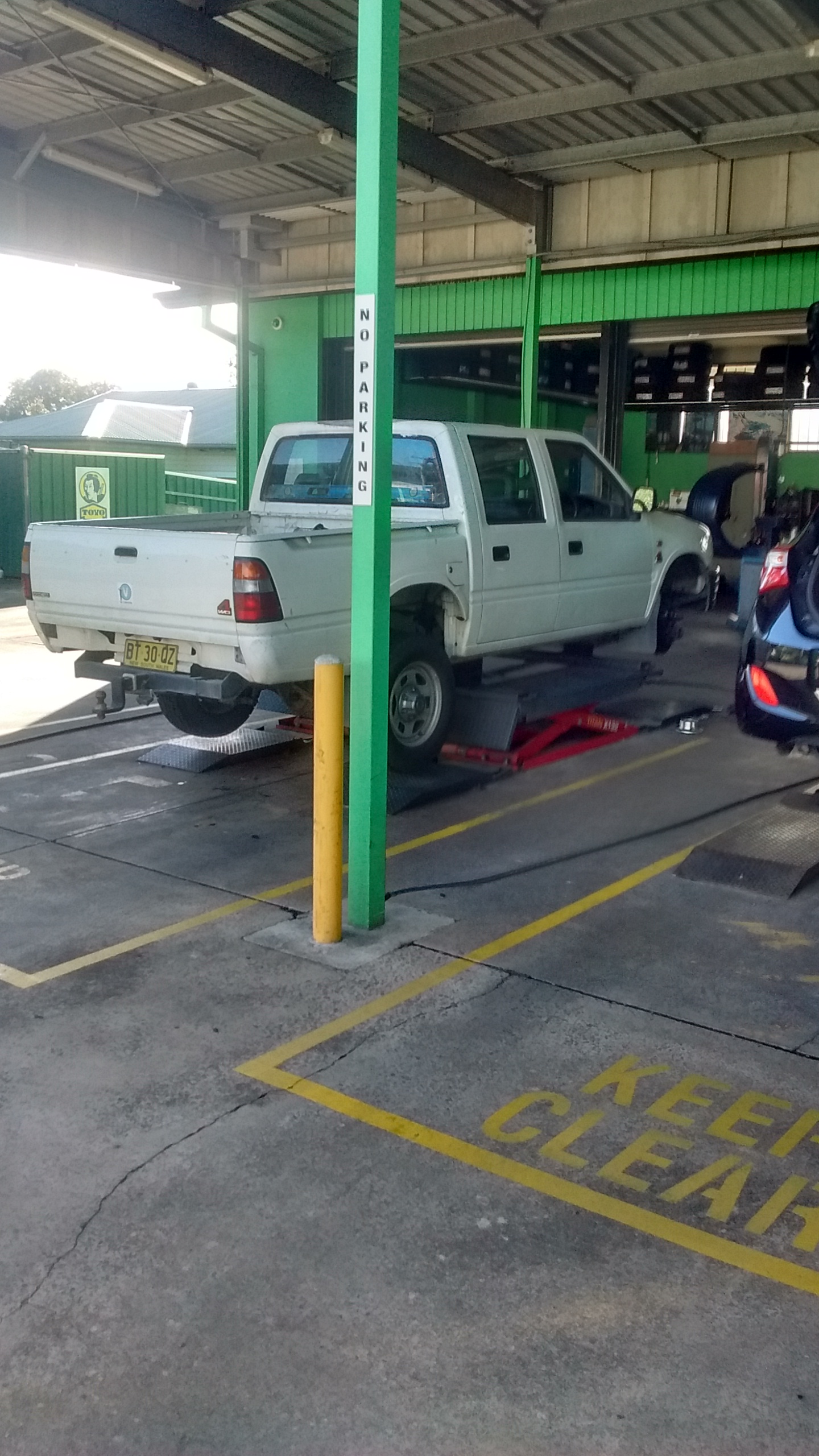 Blair's Tyres