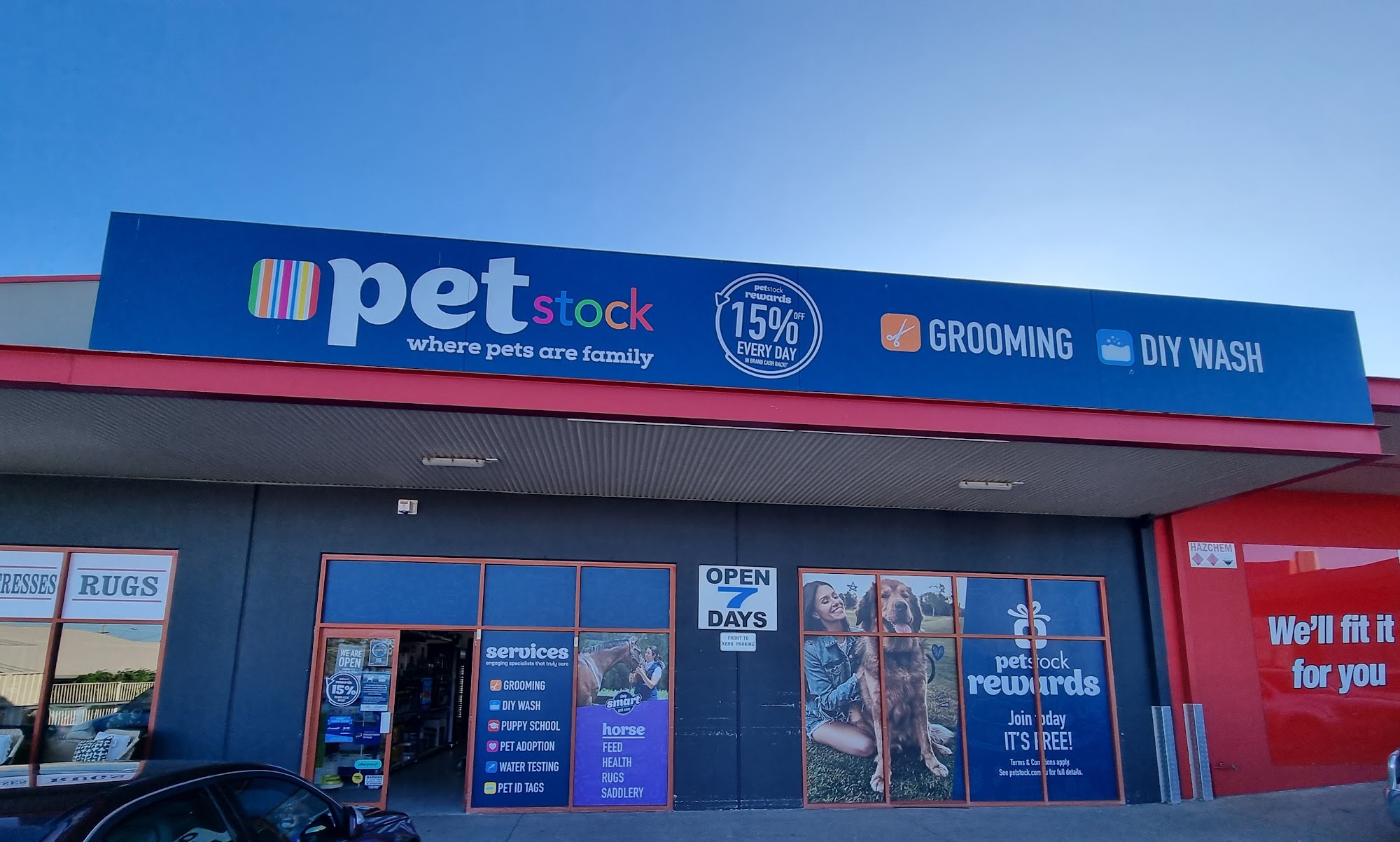 Petstock Ulladulla — Pet Groomers
