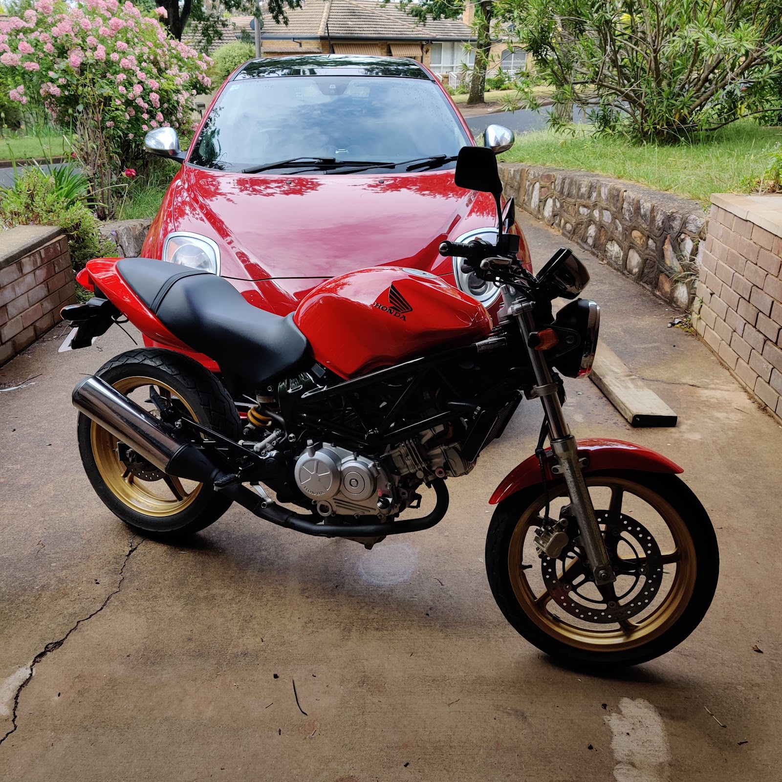 Redback Racepaint (M/C smash repairs)