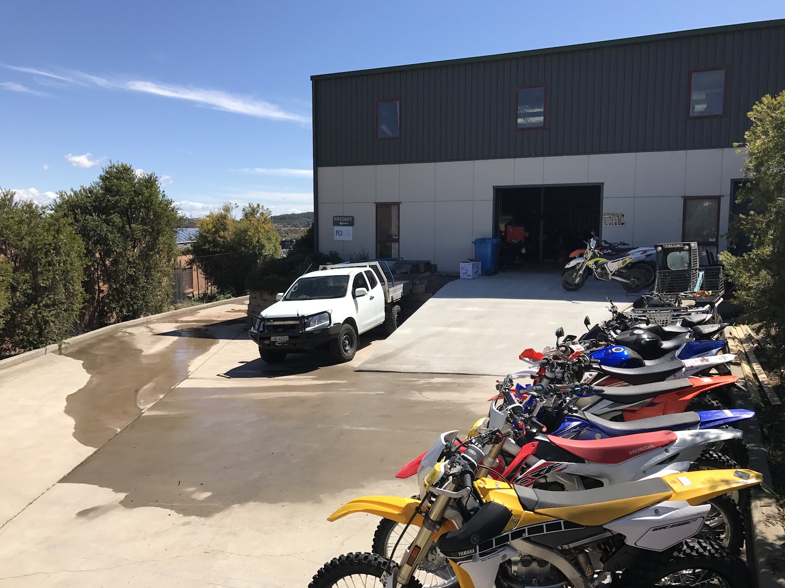Eye candy motorcycles & Servicing