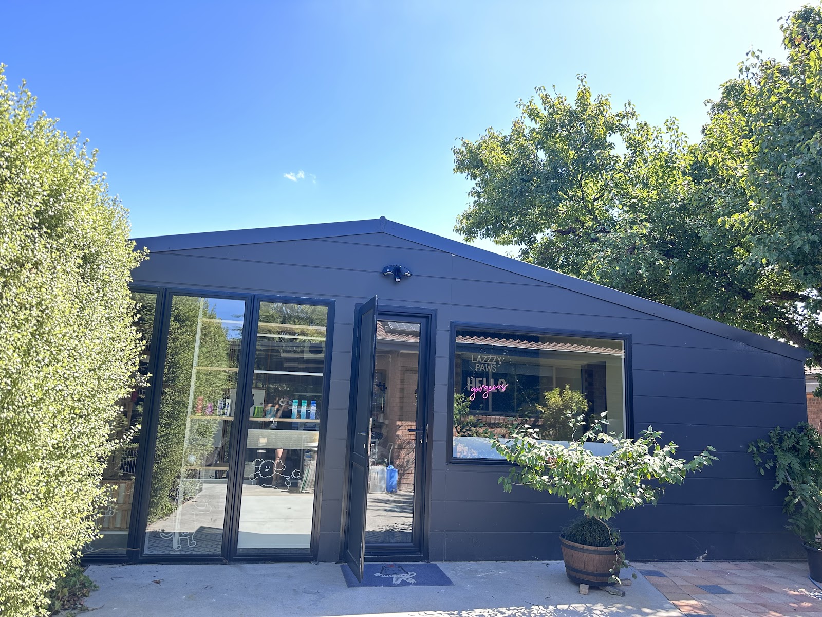 Lazzzypaws SPA Grooming Salon — Pet Groomers