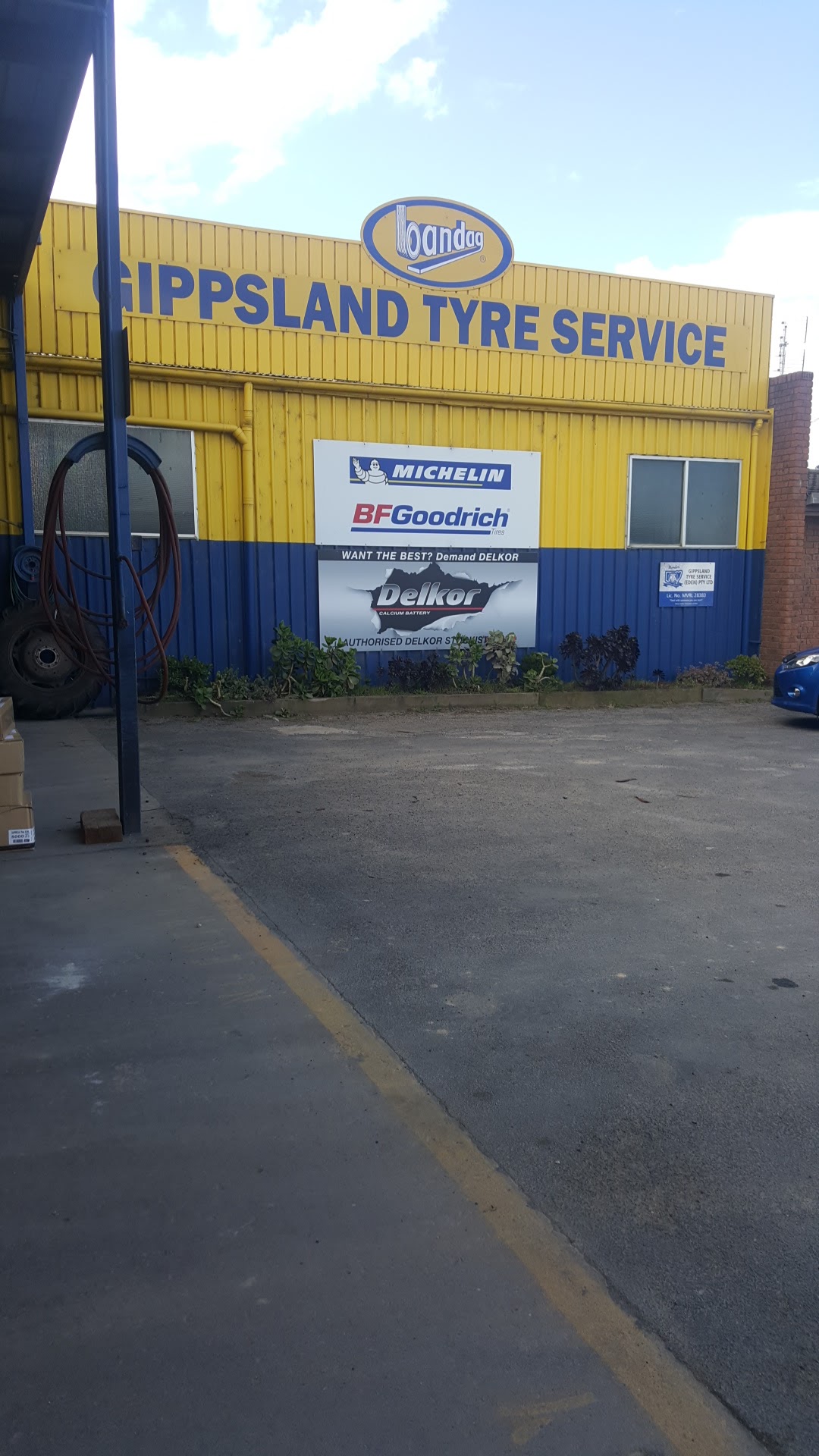 Eden Tyrepower — Motorcycle Mechanics