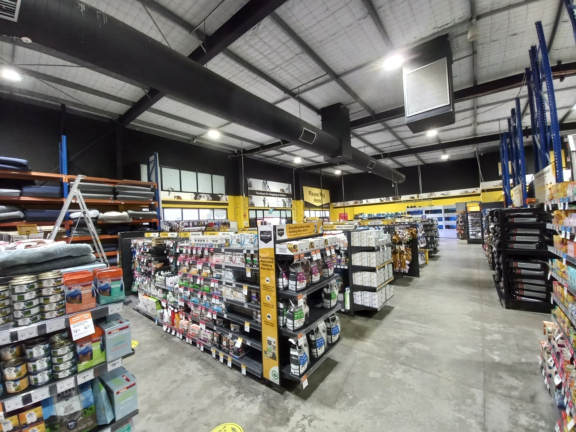 Petbarn East Maitland