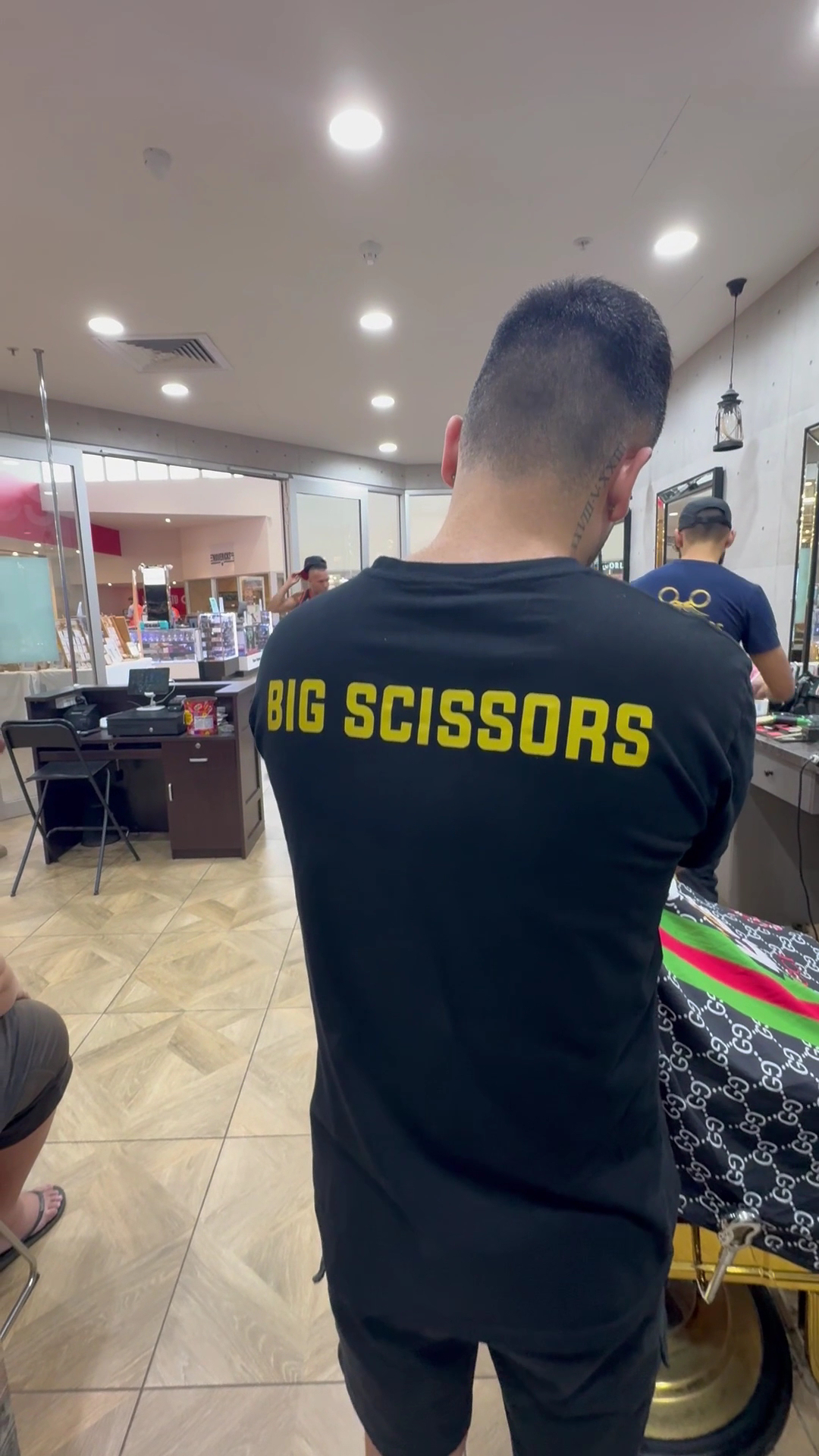 BIG SCISSORS HUNTLEE