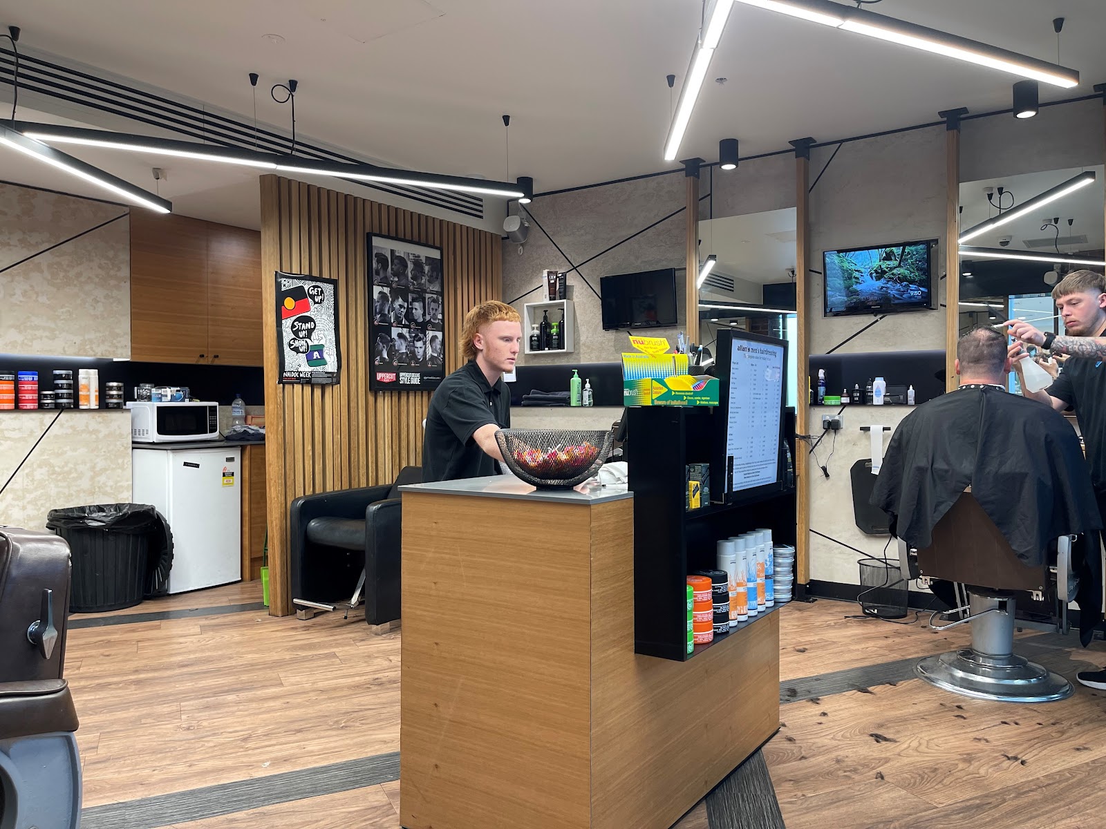 Allan’s Men’s Hairdressing