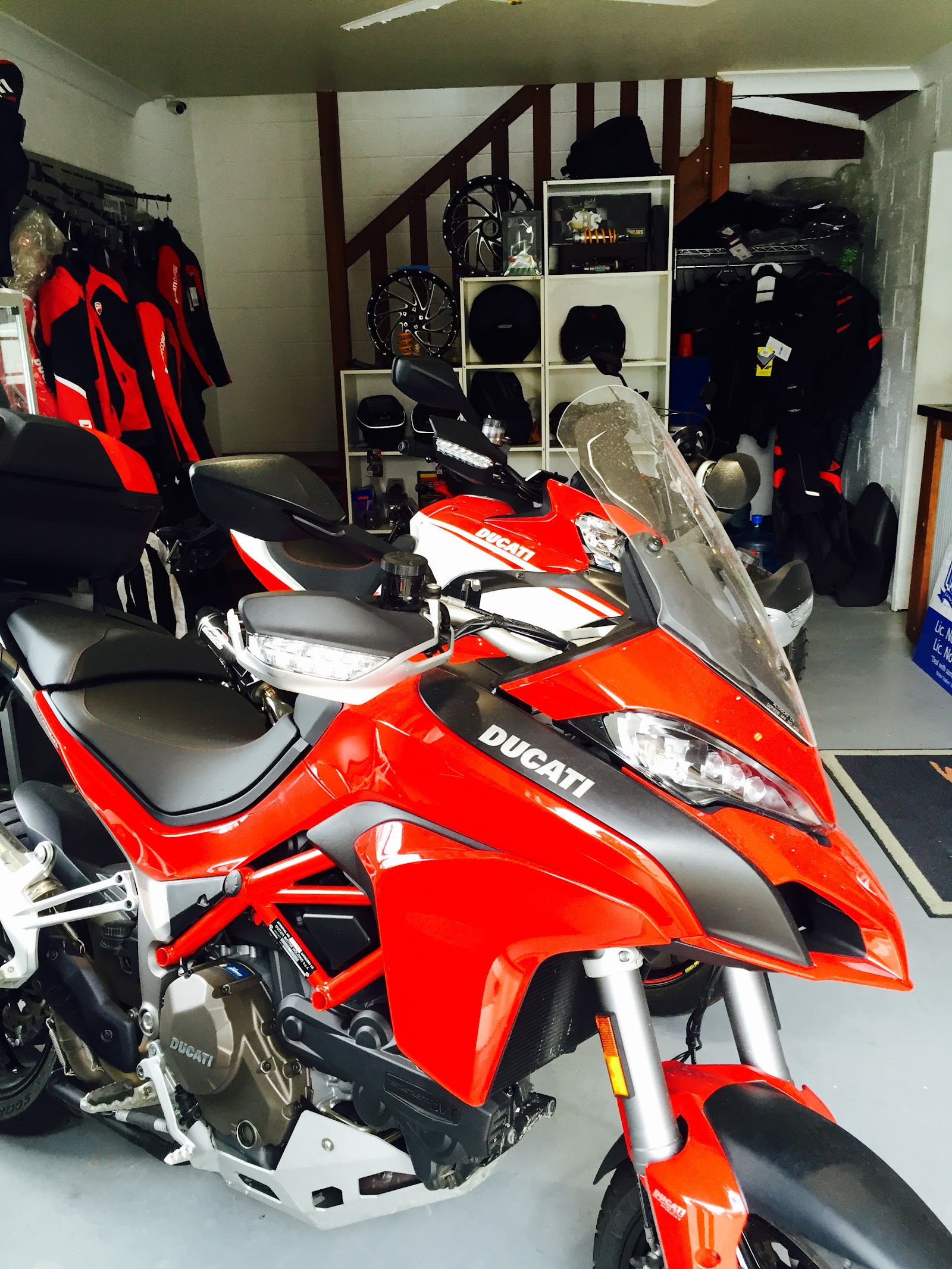 Desmo Headquarters