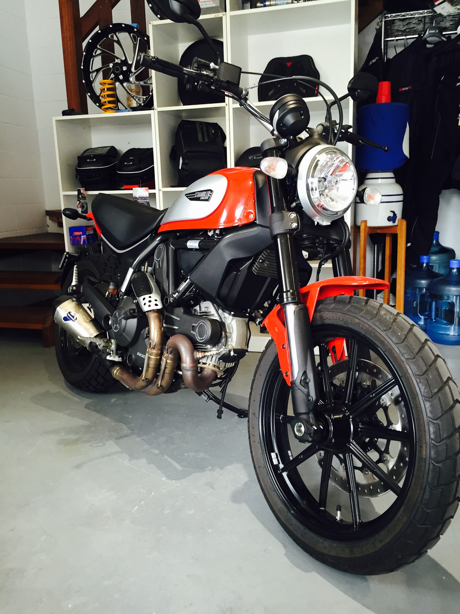 Desmo Headquarters