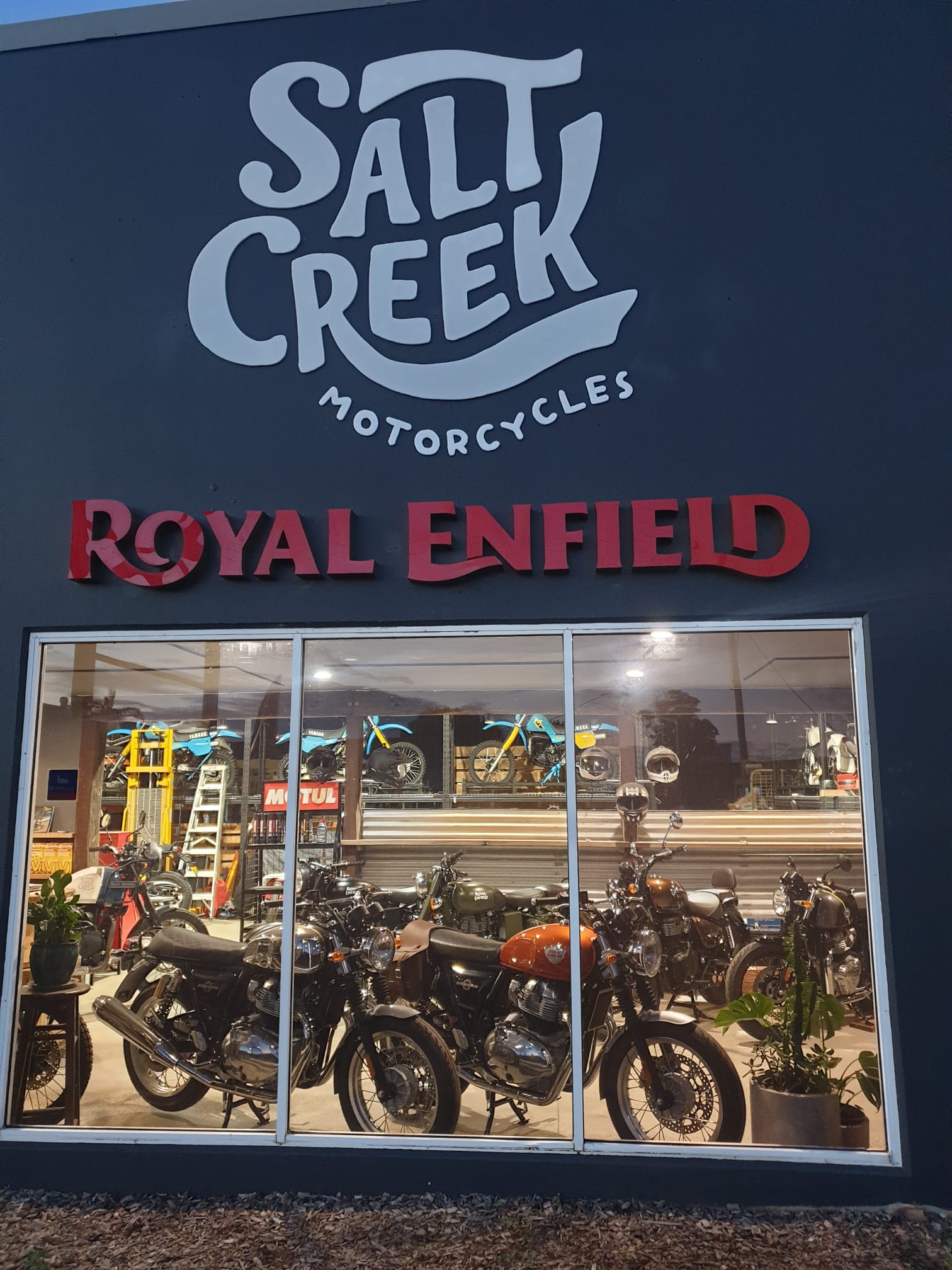 Salt Creek Motorcycles — Motorcycle Mechanics
