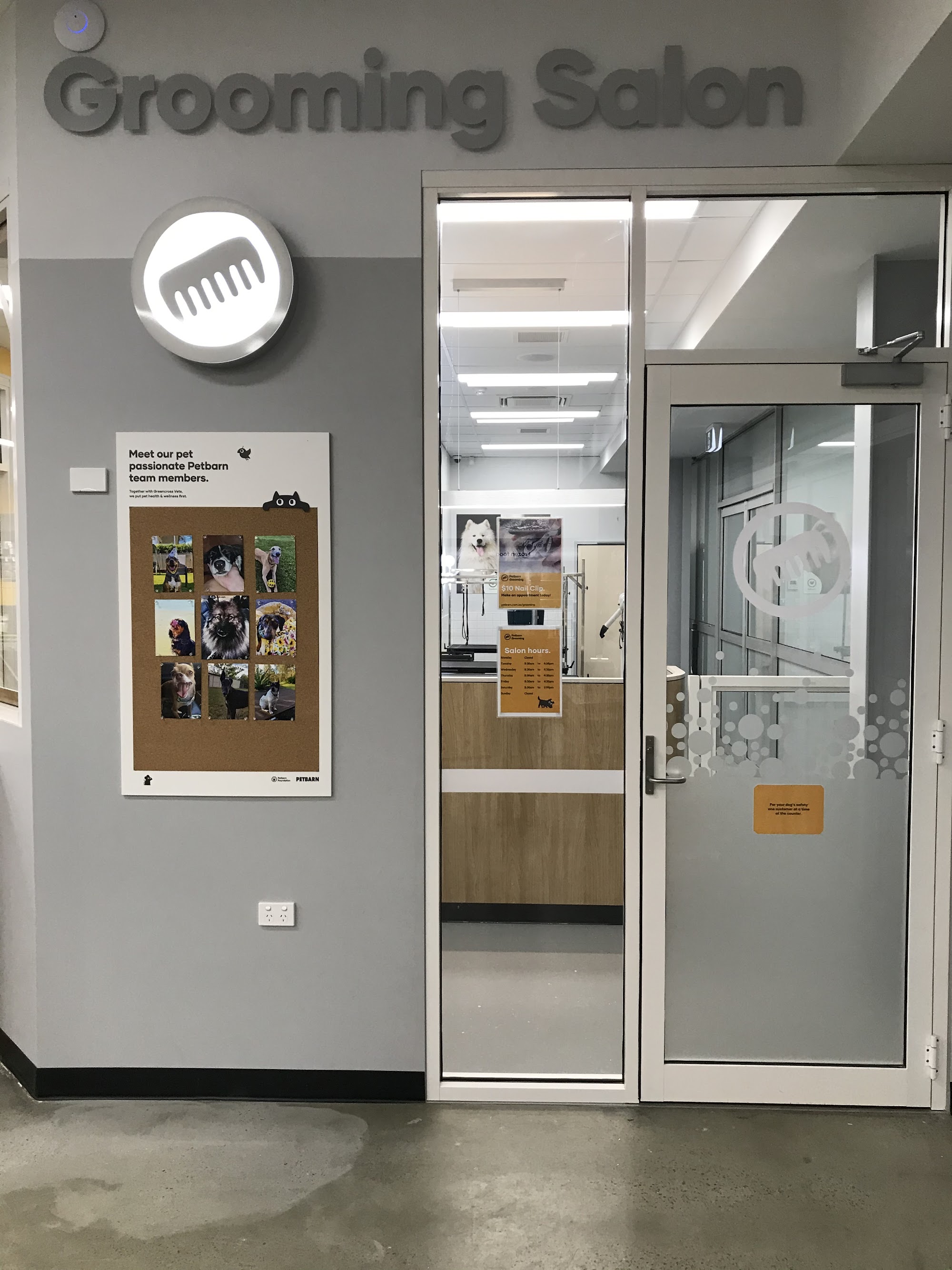 Petbarn Lismore — Pet Groomers