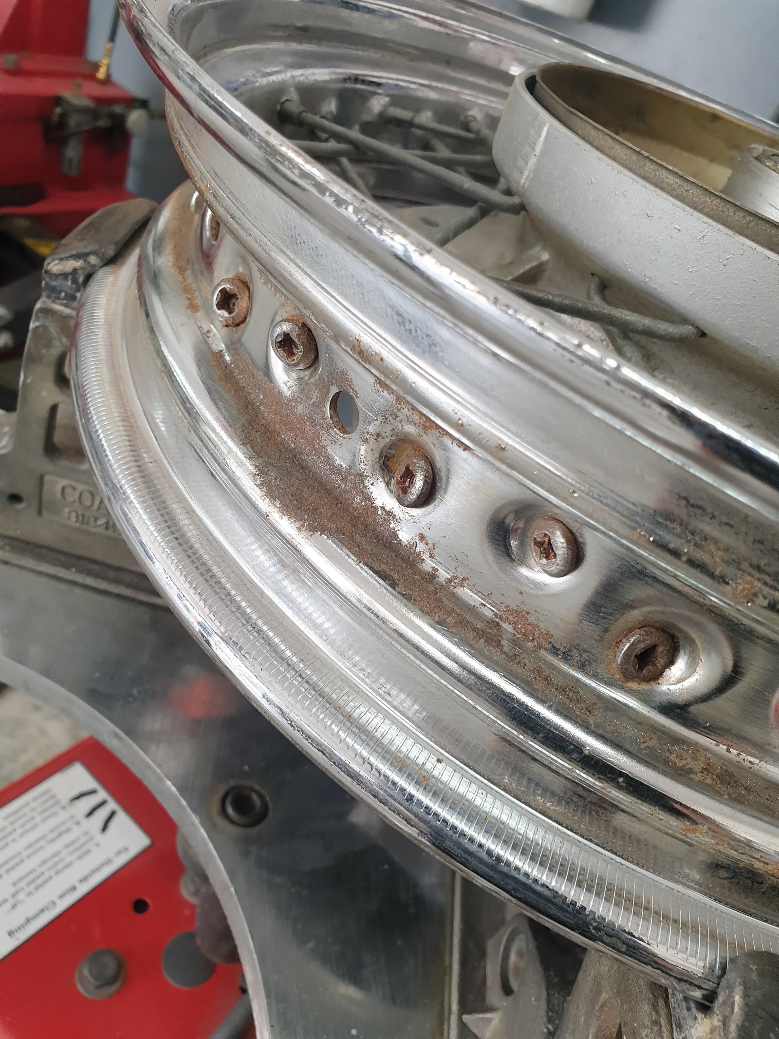 Gold Coast Motorcycle Tyres & Mechanical