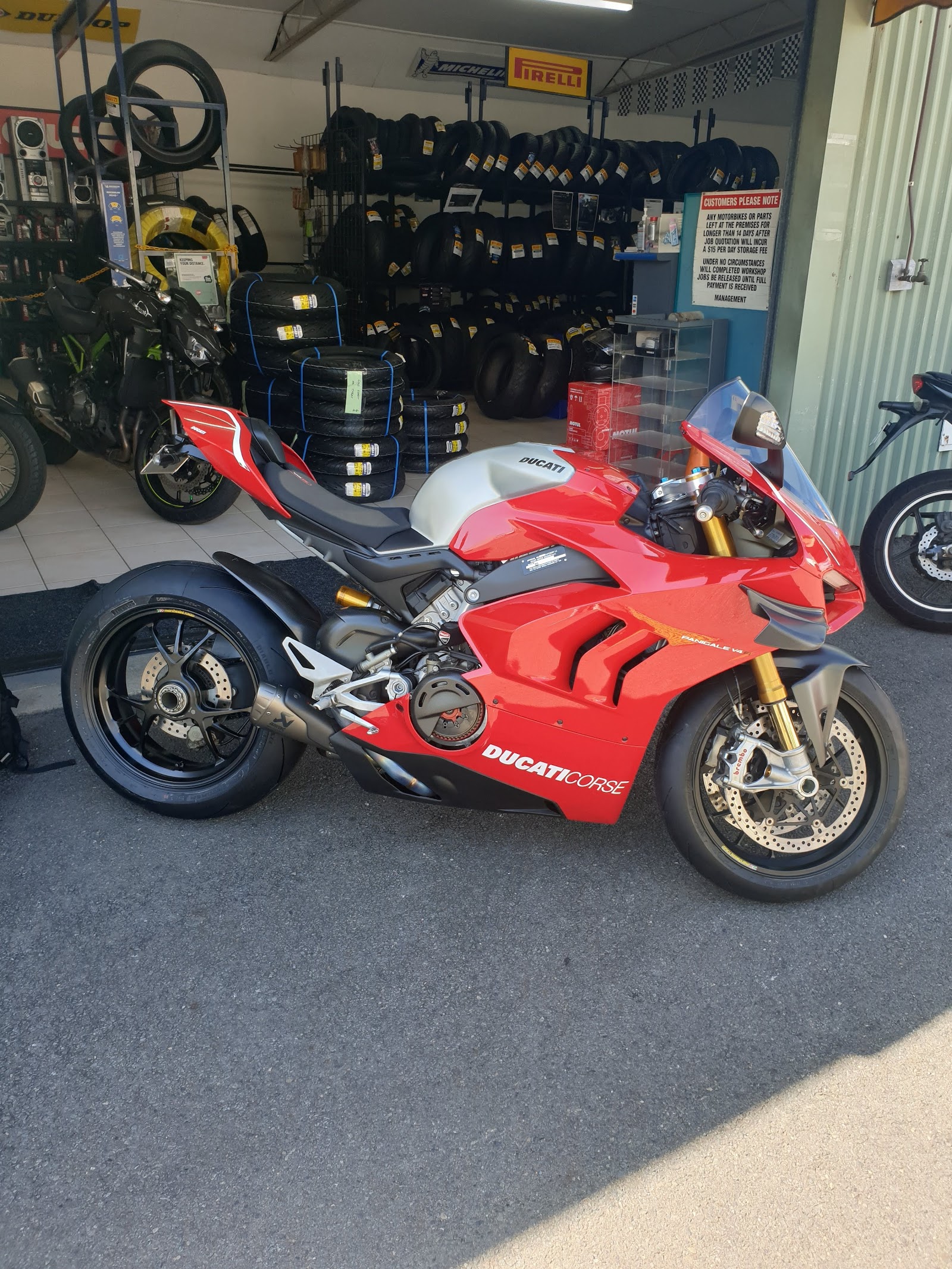 Gold Coast Motorcycle Tyres & Mechanical