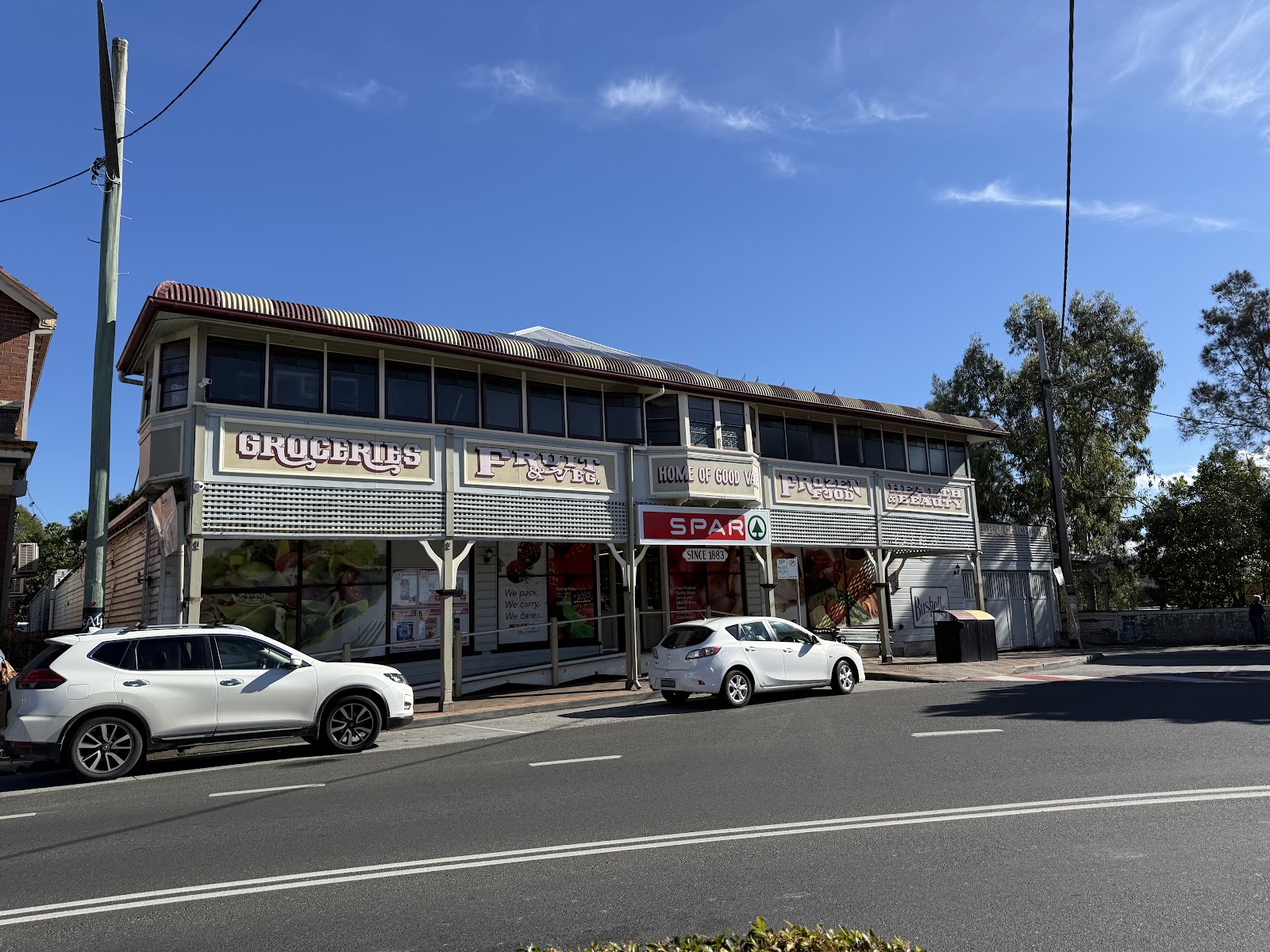 SPAR Maclean — Pet Groomers