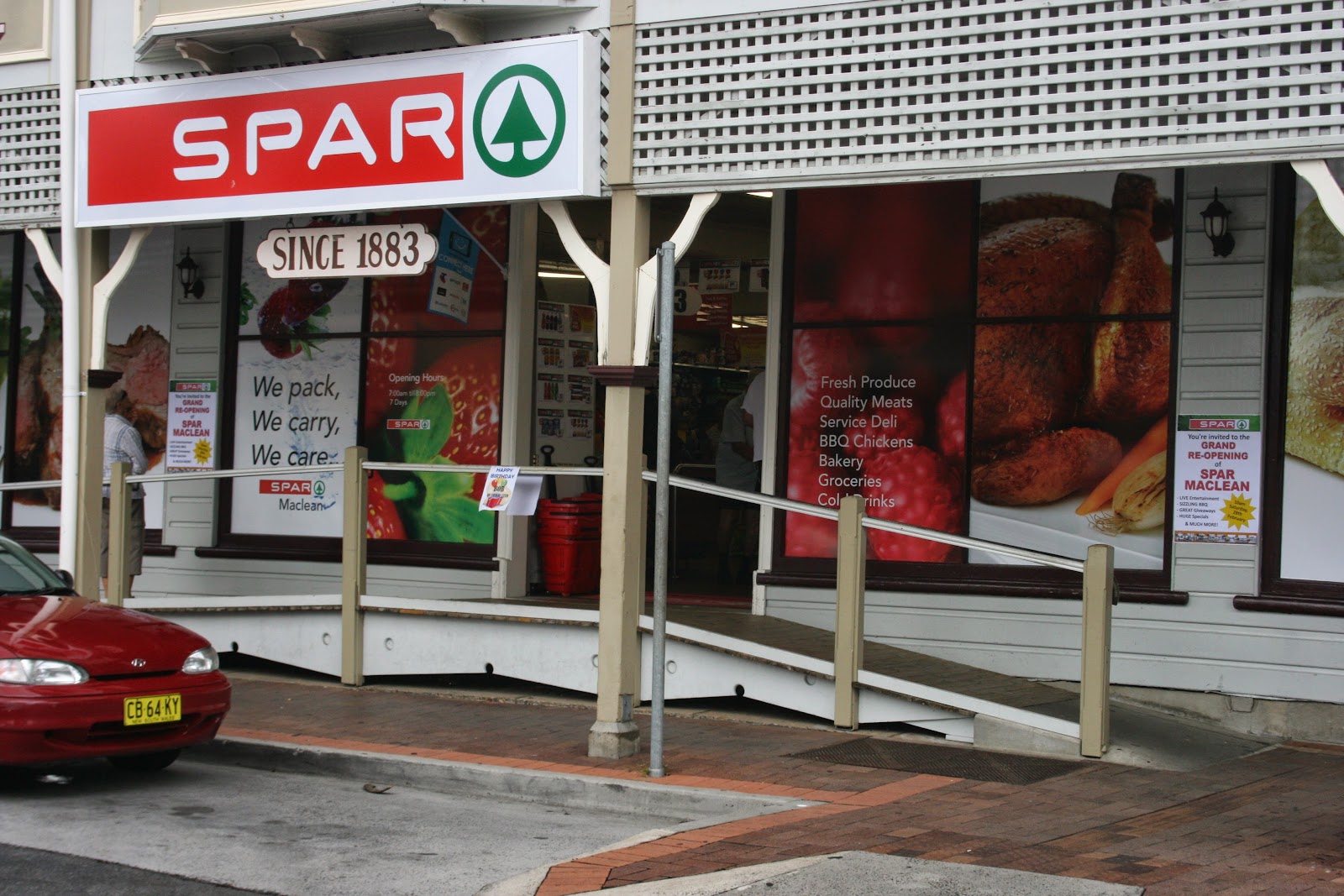 SPAR Maclean