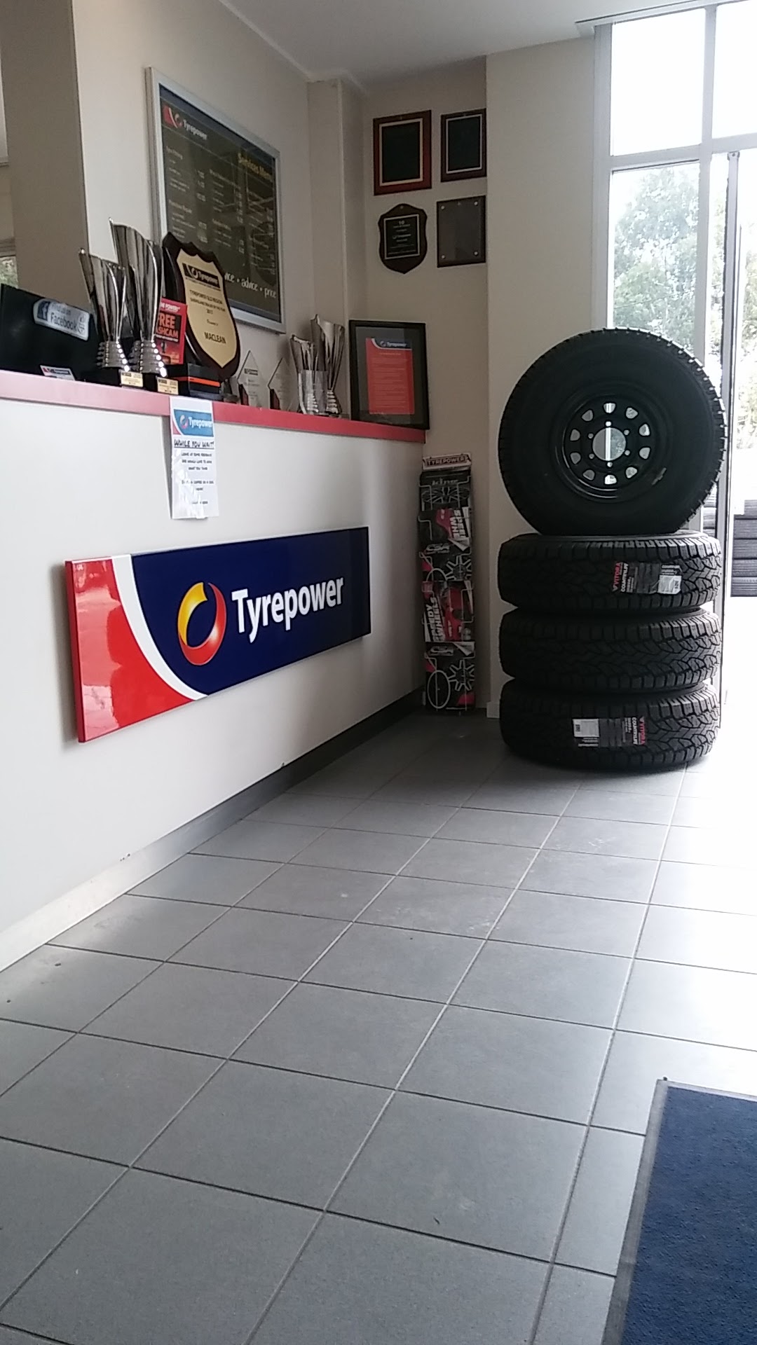 Maclean Tyrepower