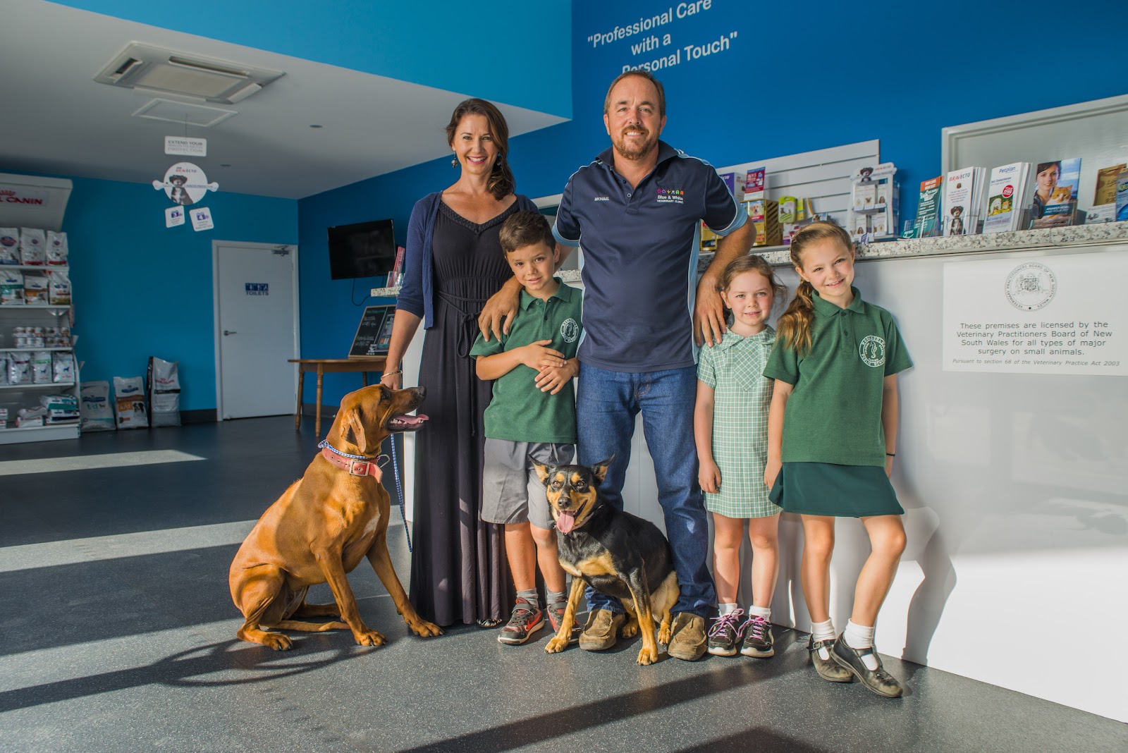 Blue & White Vet Surgery