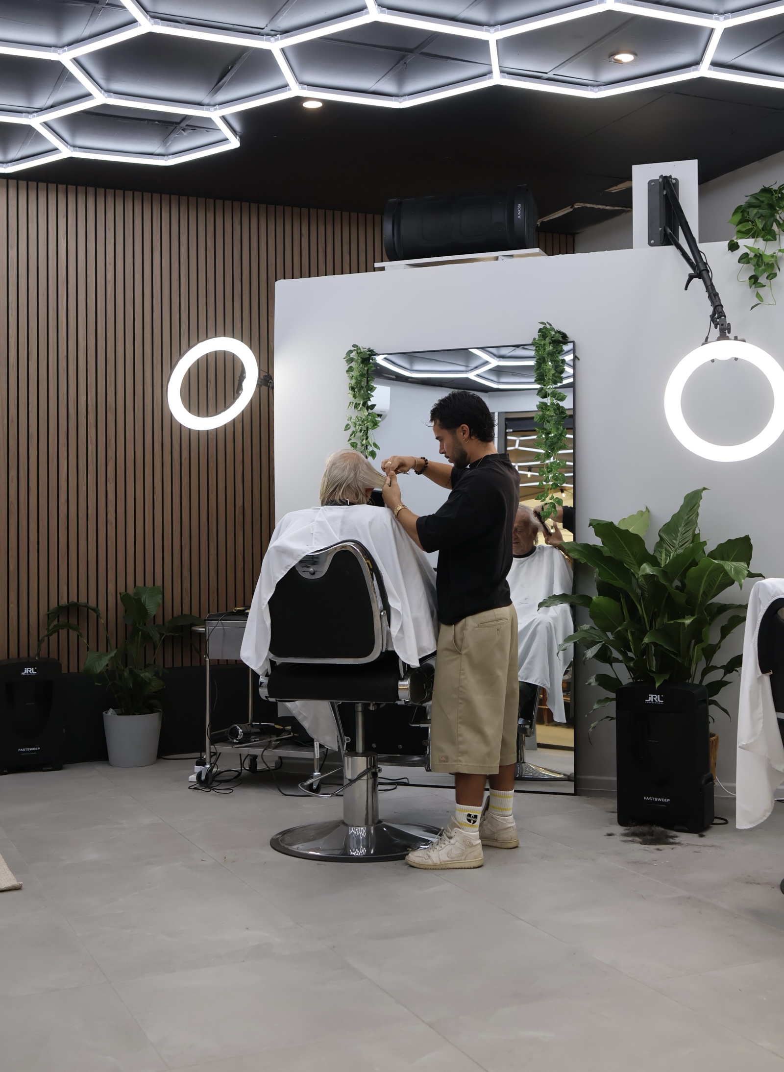 Fat Tony's Barbershop Woolgoolga