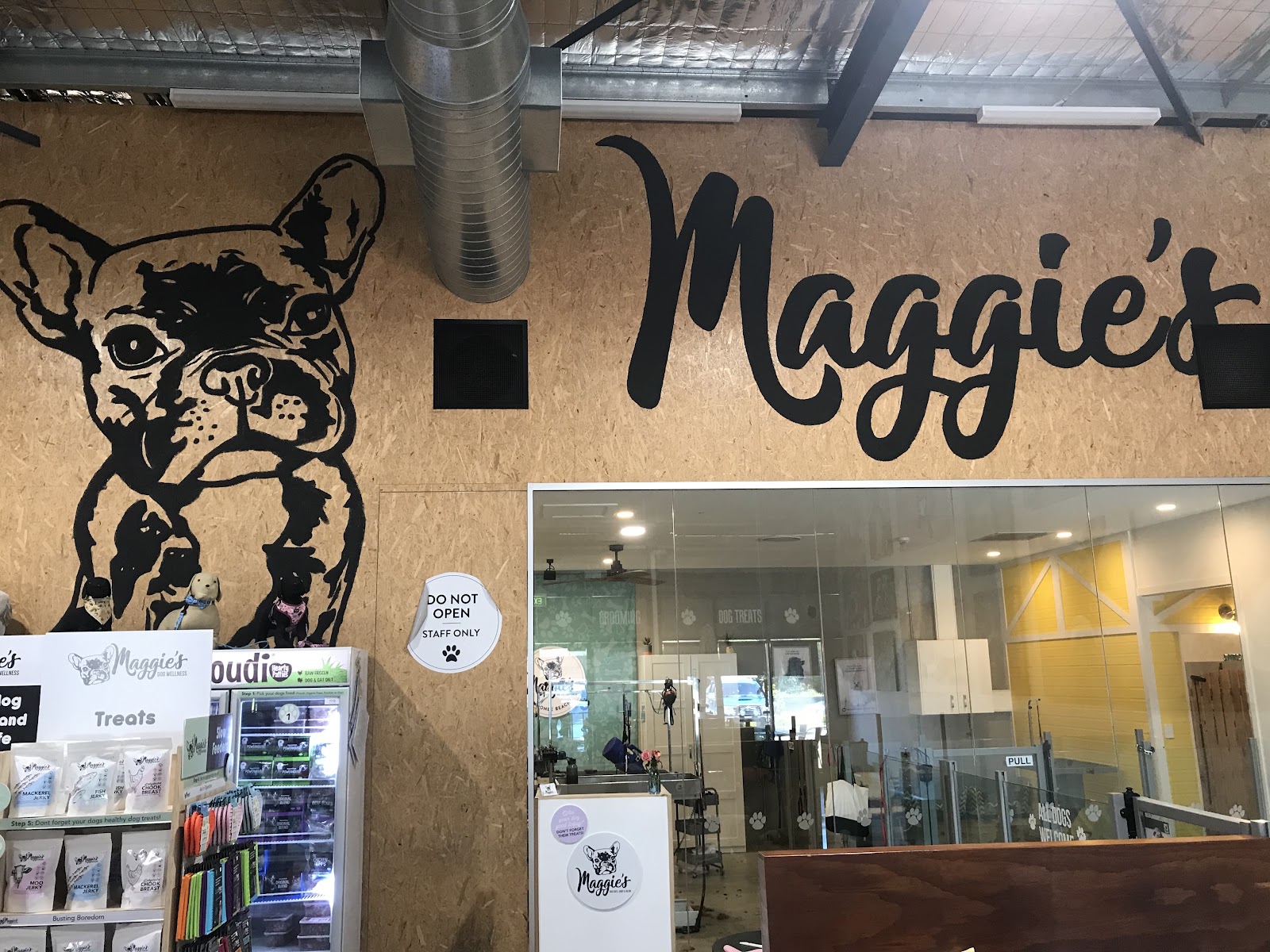 Maggie’s Pet Co. — Pet Groomers