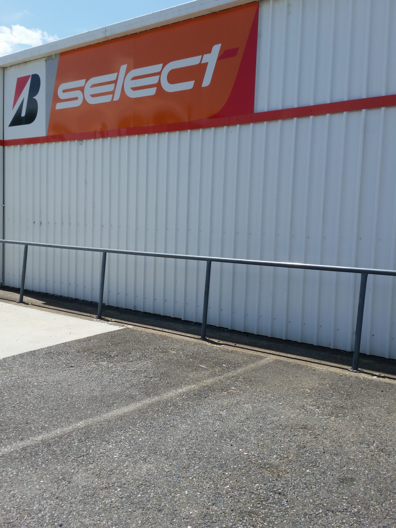 Bridgestone Select Tyre & Auto Nambucca Heads