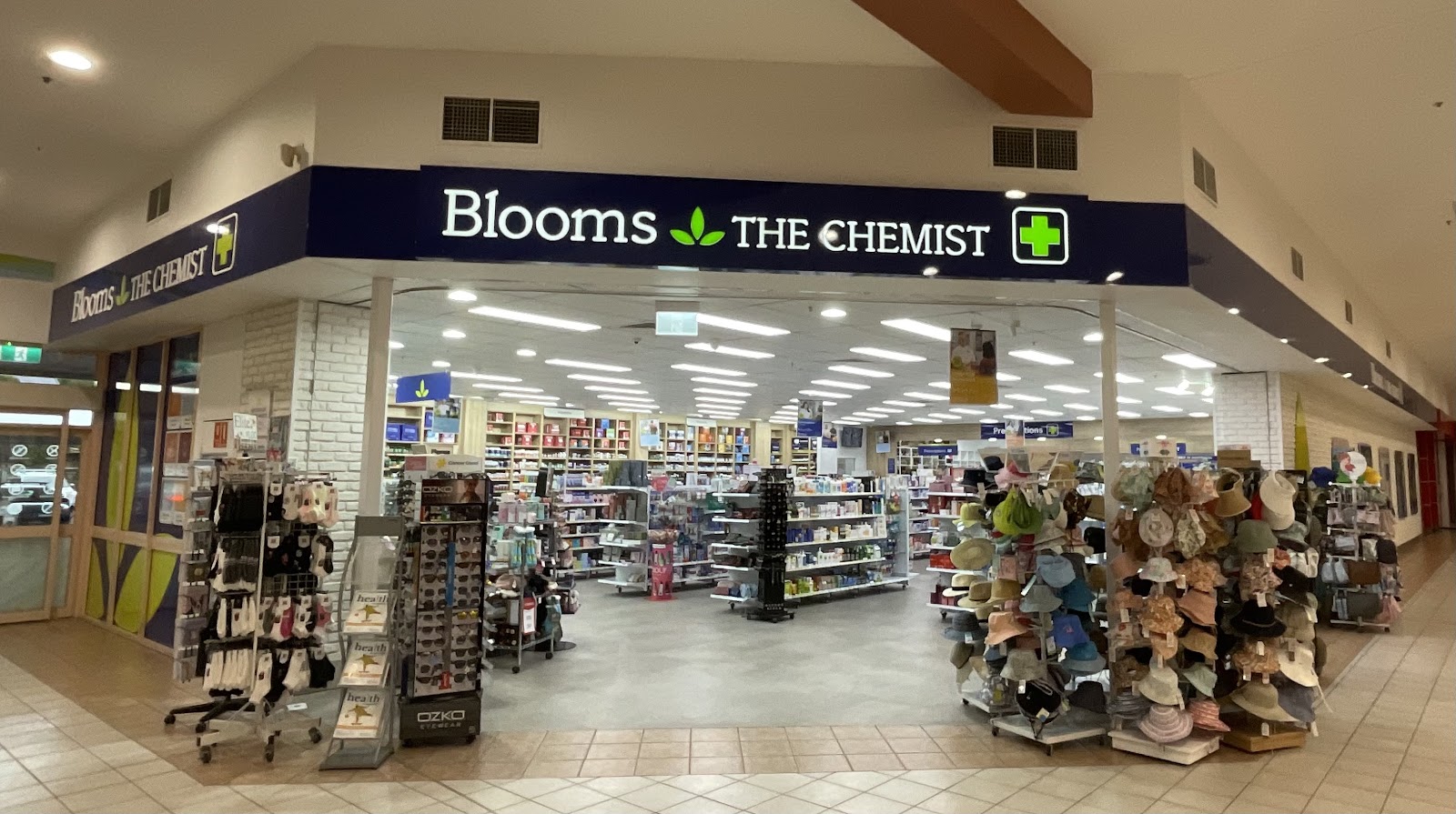 Blooms The Chemist - South West Rocks