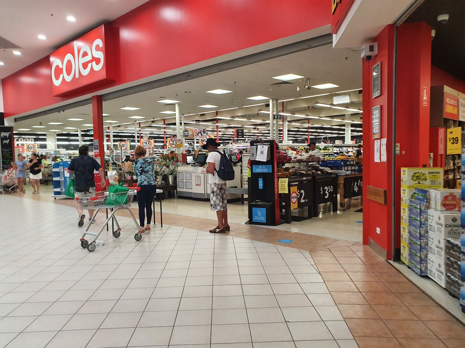 Coles South West Rocks — Pet Groomers