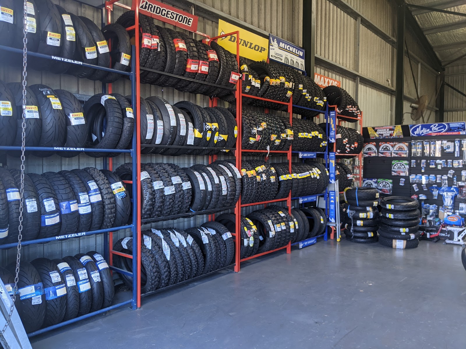 HPN Moto Garage