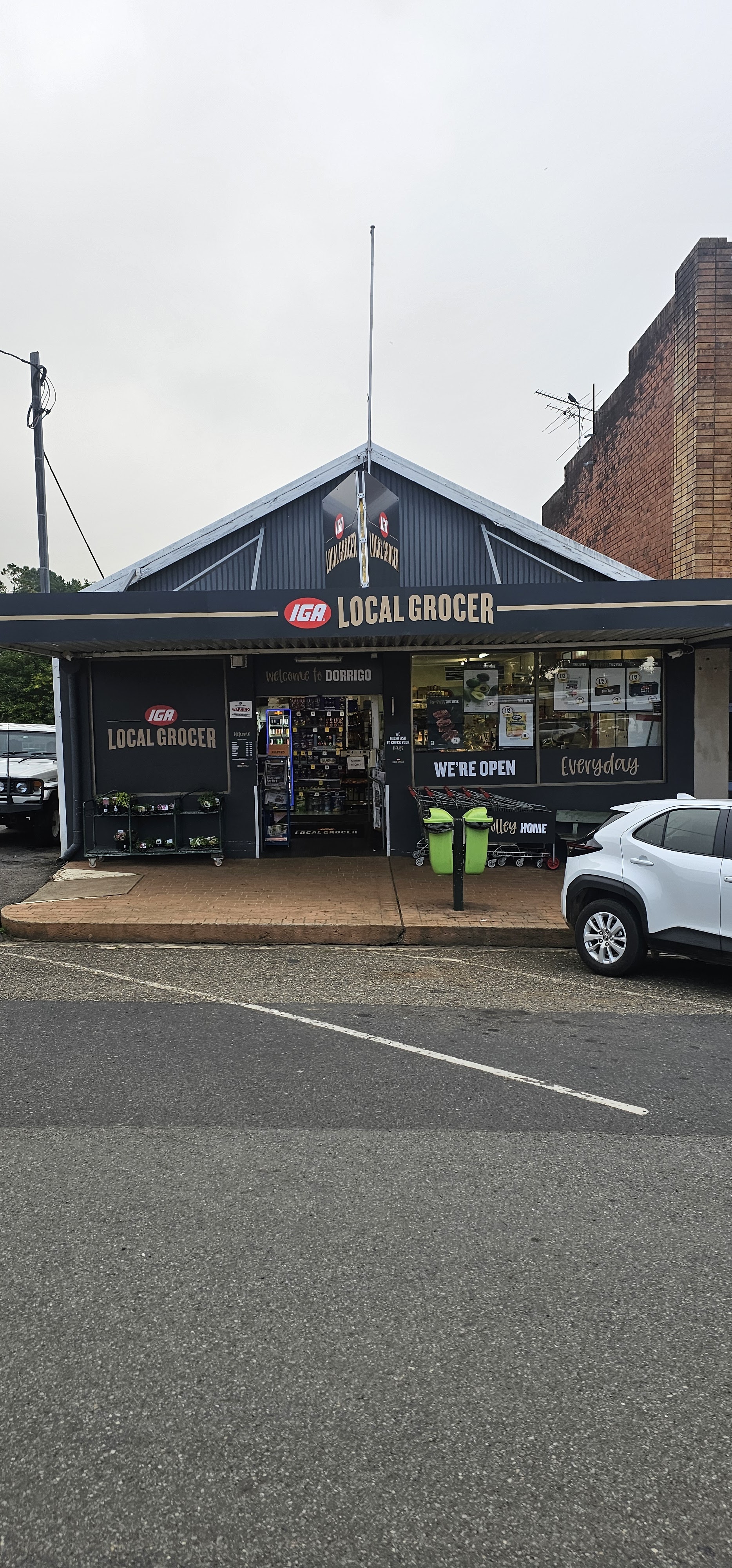 IGA Local Grocer Dorrigo — Pet Groomers