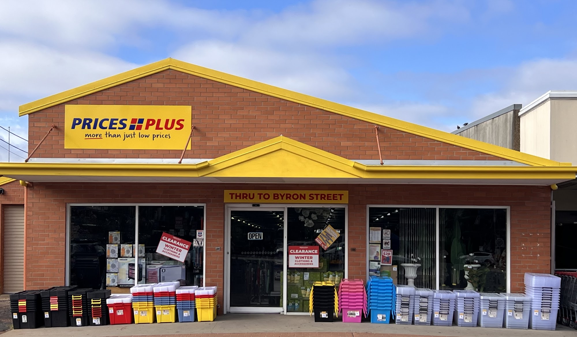 Prices Plus Inverell — Pet Groomers