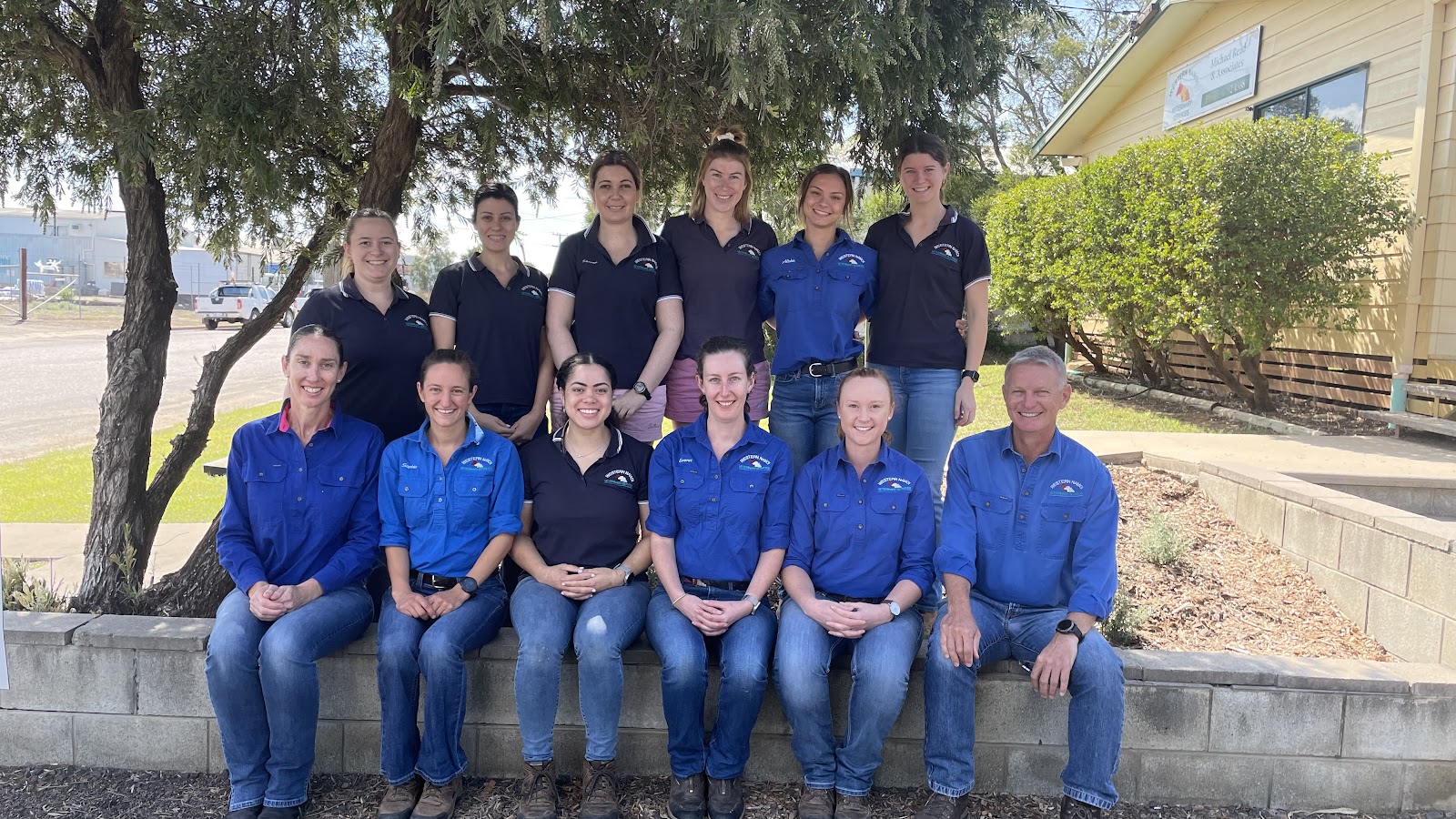 Narrabri Veterinary Clinic — Pet Groomers