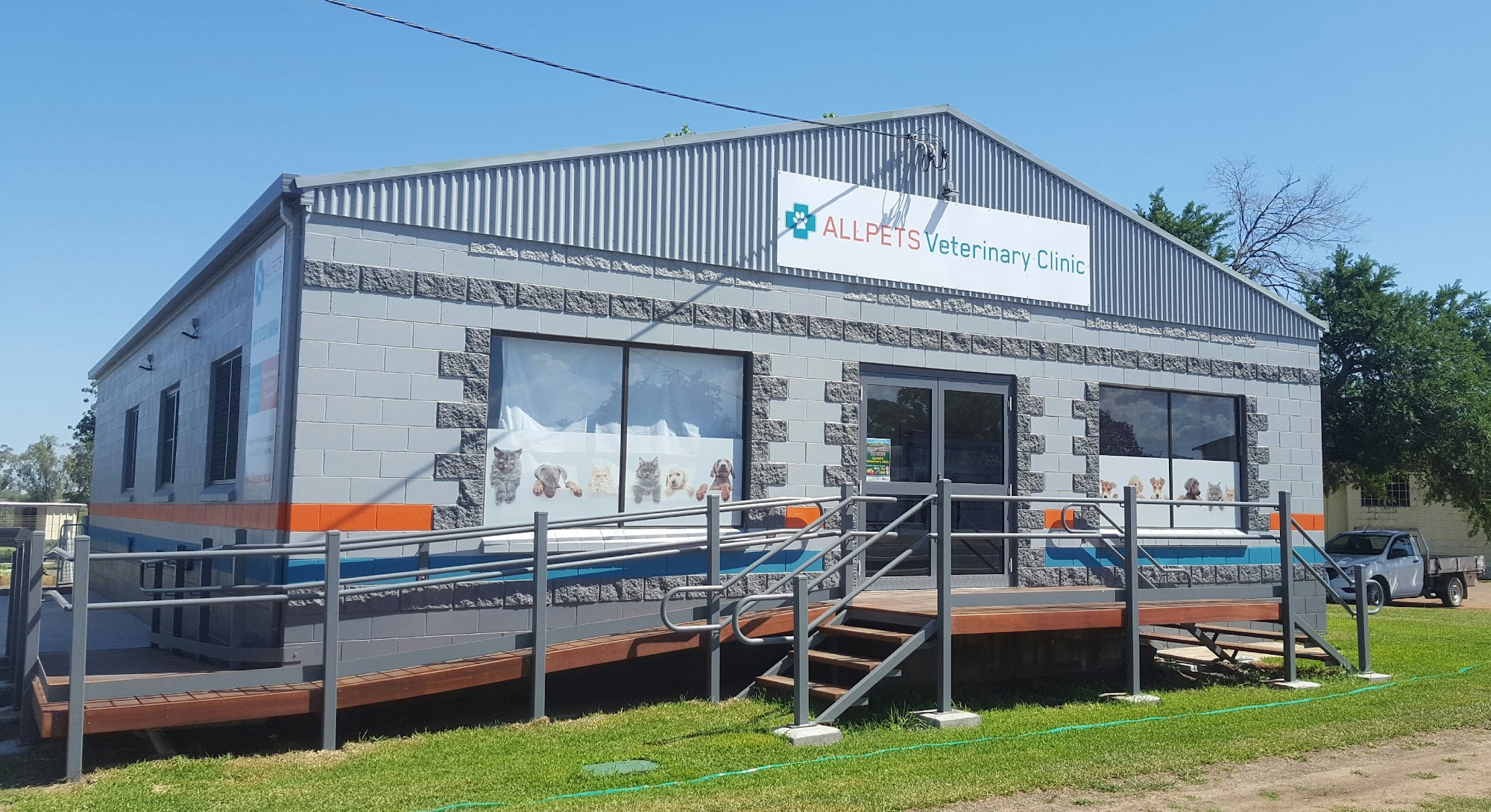 Allpets Veterinary Clinic Narrabri — Pet Groomers